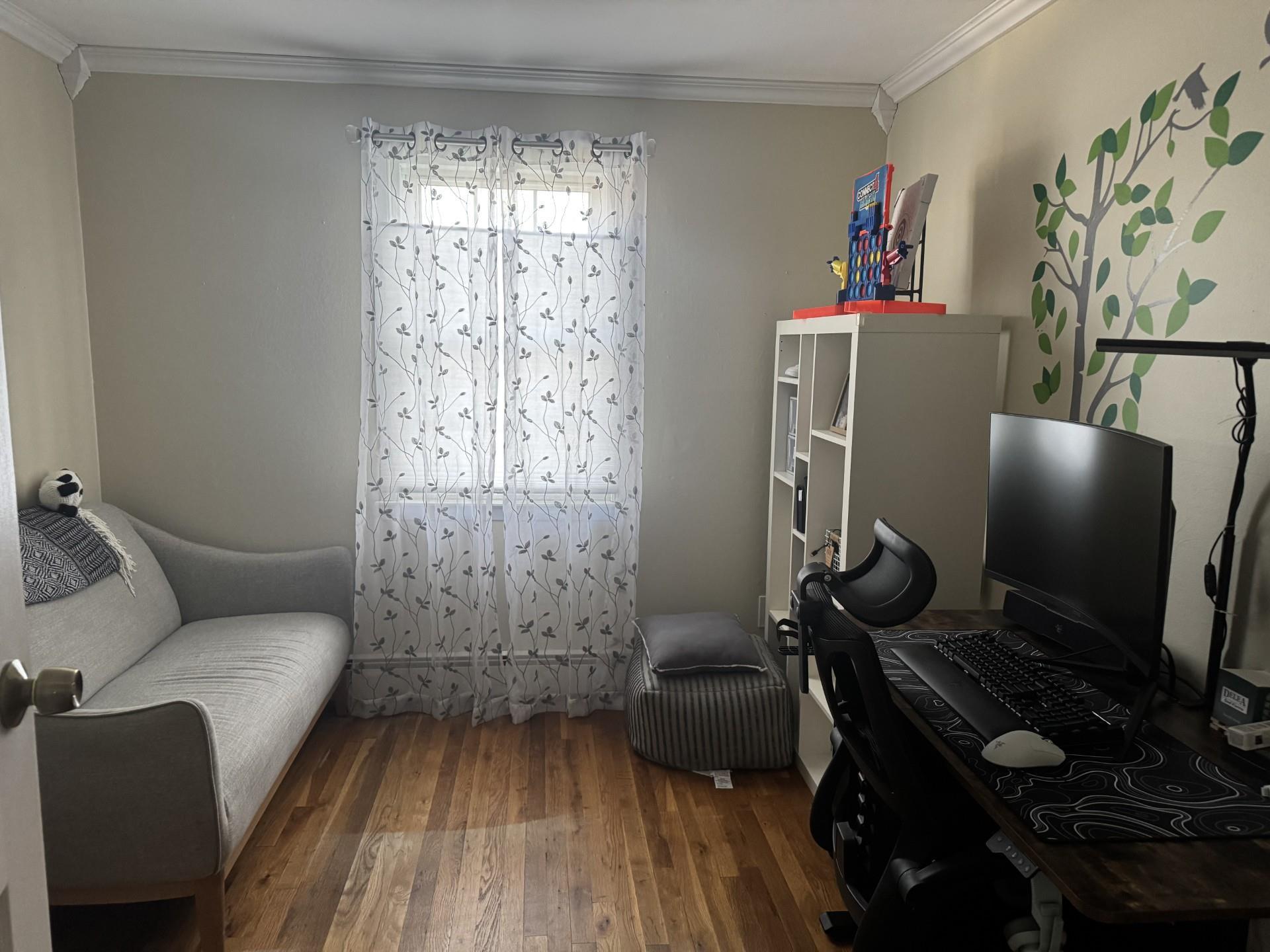 Single Family Keen  Suffolk County, NY 11717, MLS-850550-8