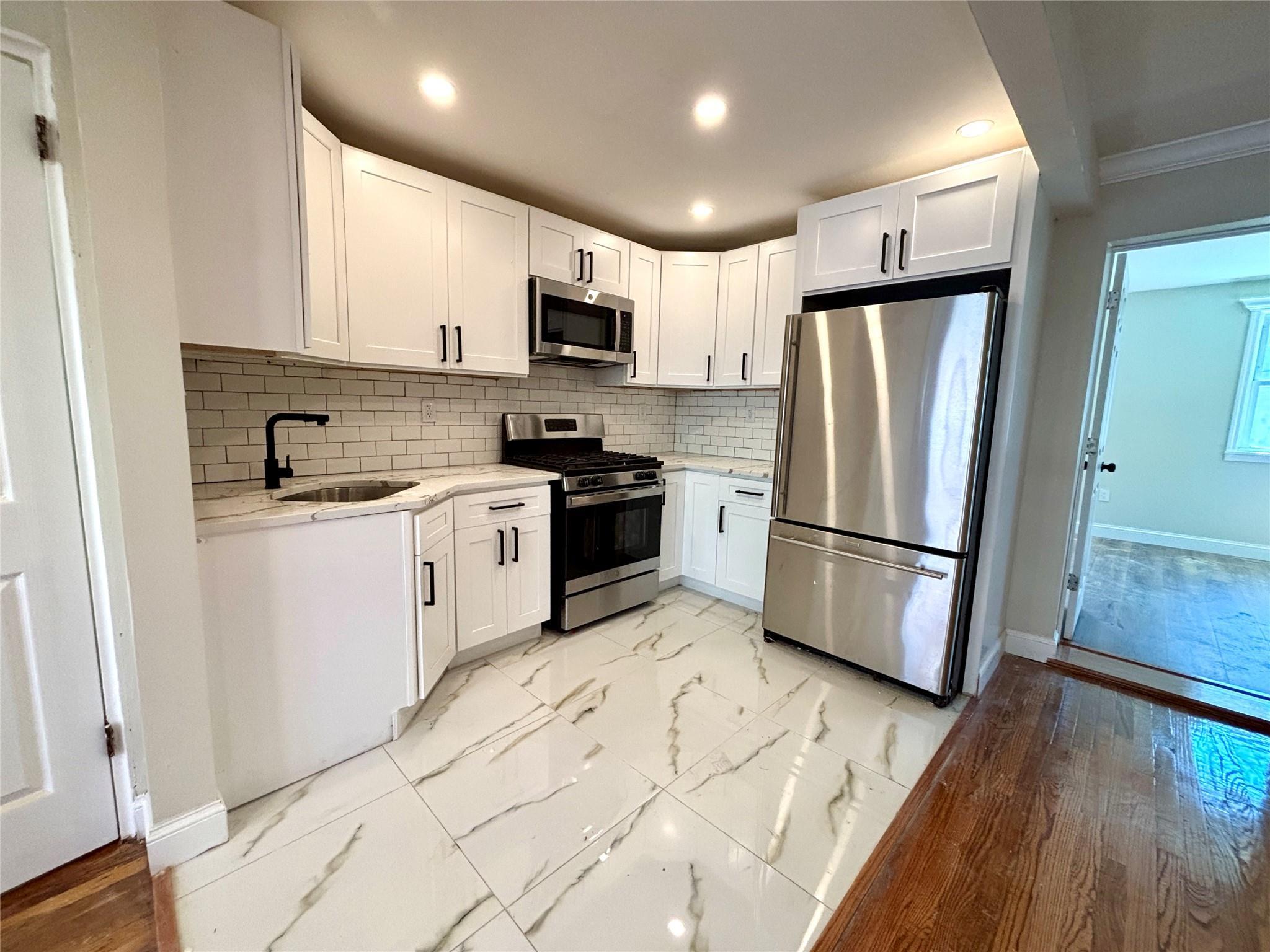 Single Family Bartholdi  Bronx, NY 10467, MLS-850551-7