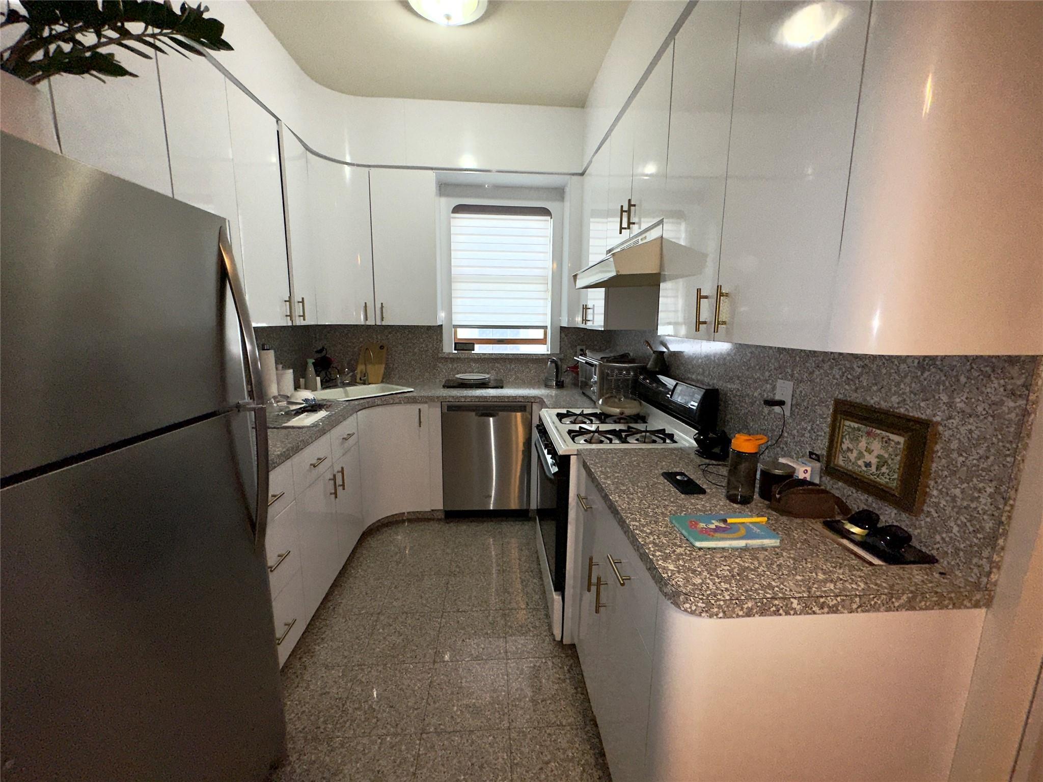 Single Family 78 Th  Brooklyn, NY 11214, MLS-850562-10