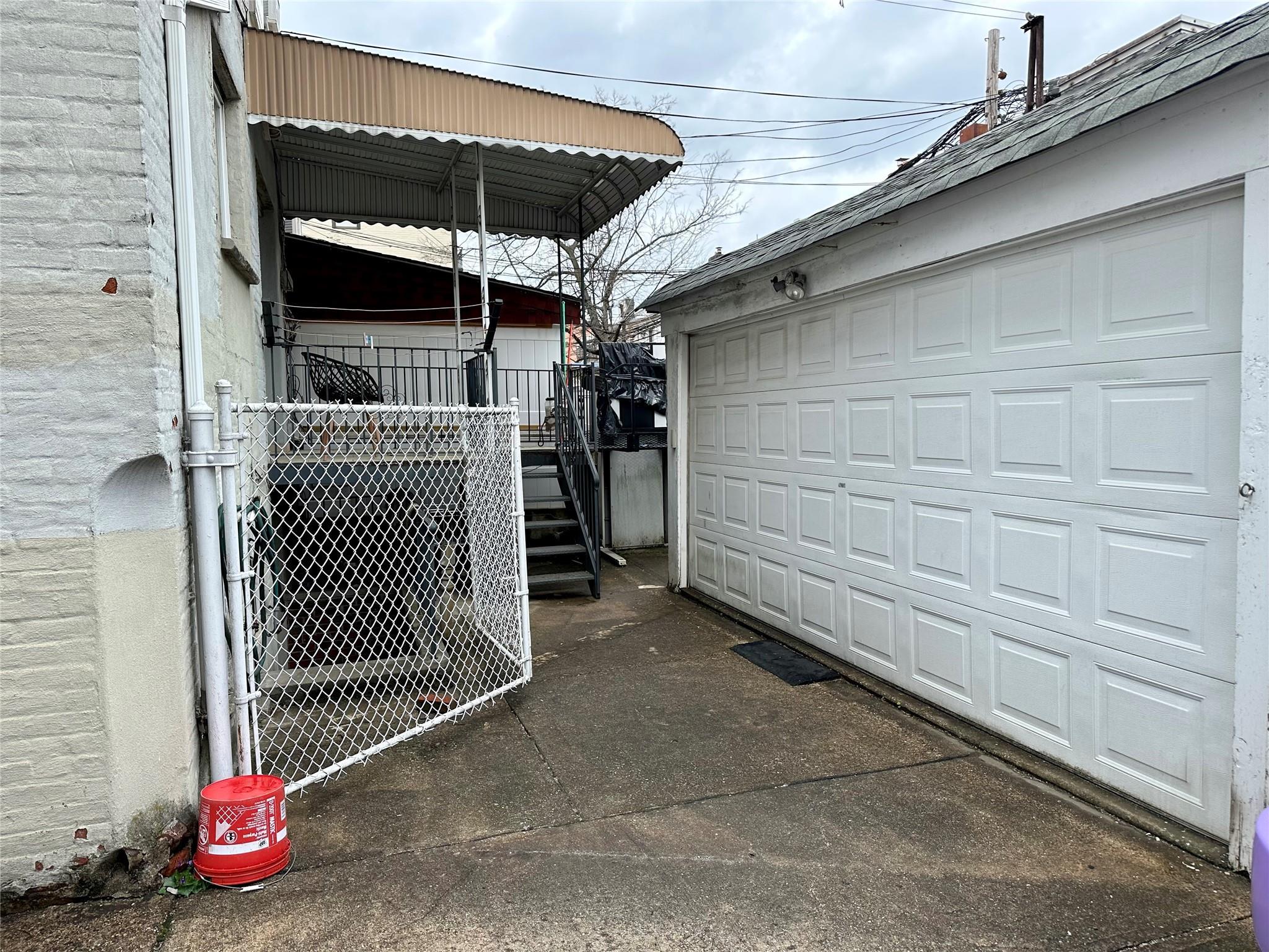 Single Family 78 Th  Brooklyn, NY 11214, MLS-850562-30