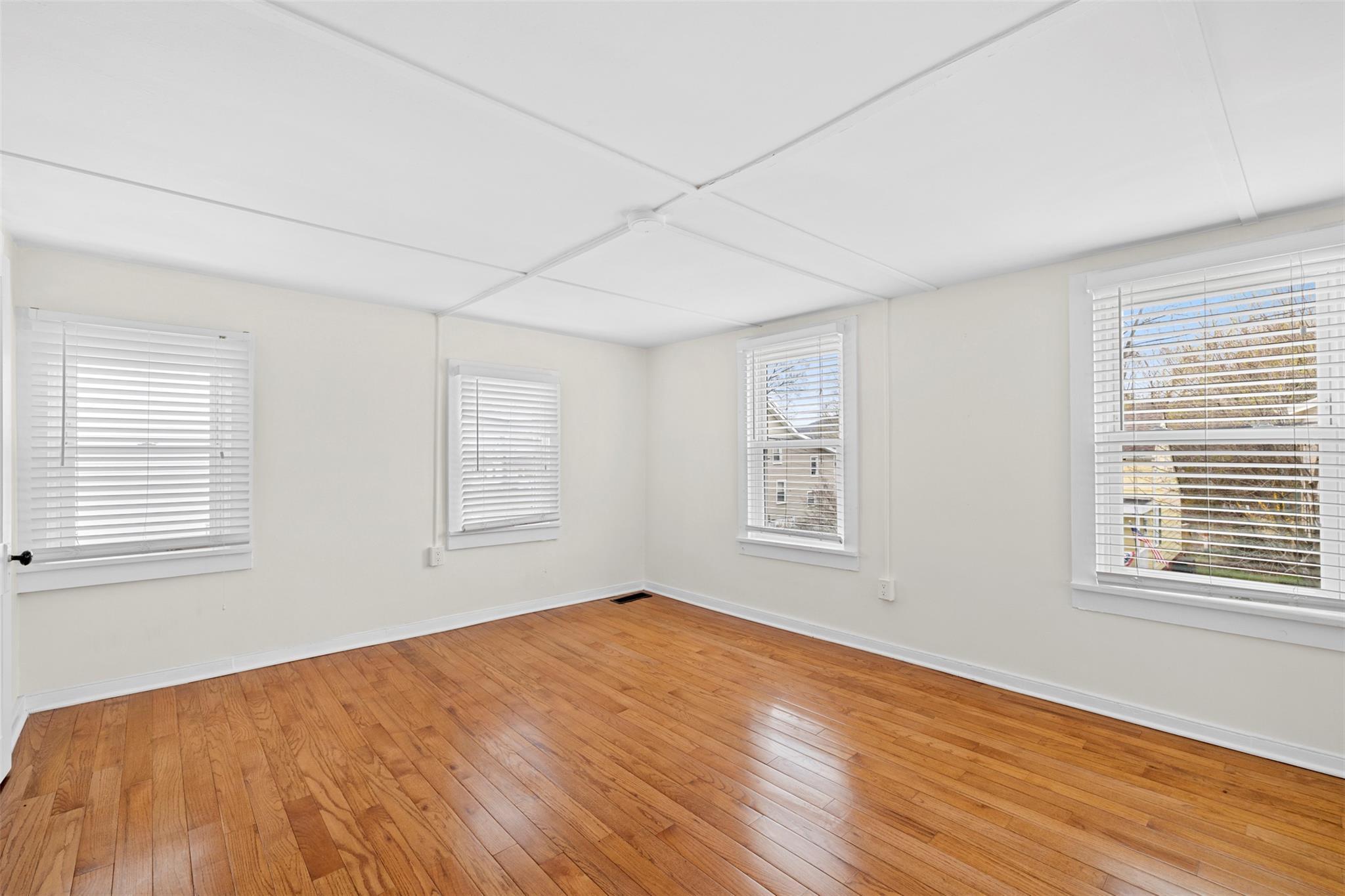 Single Family Robinson  Dutchess County, NY 12524, MLS-850573-23