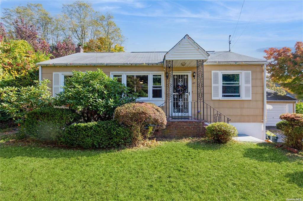 Single Family Tyler  Suffolk County, NY 11789, MLS-850588-21