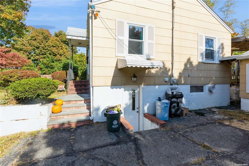 Single Family Tyler  Suffolk County, NY 11789, MLS-850588-7