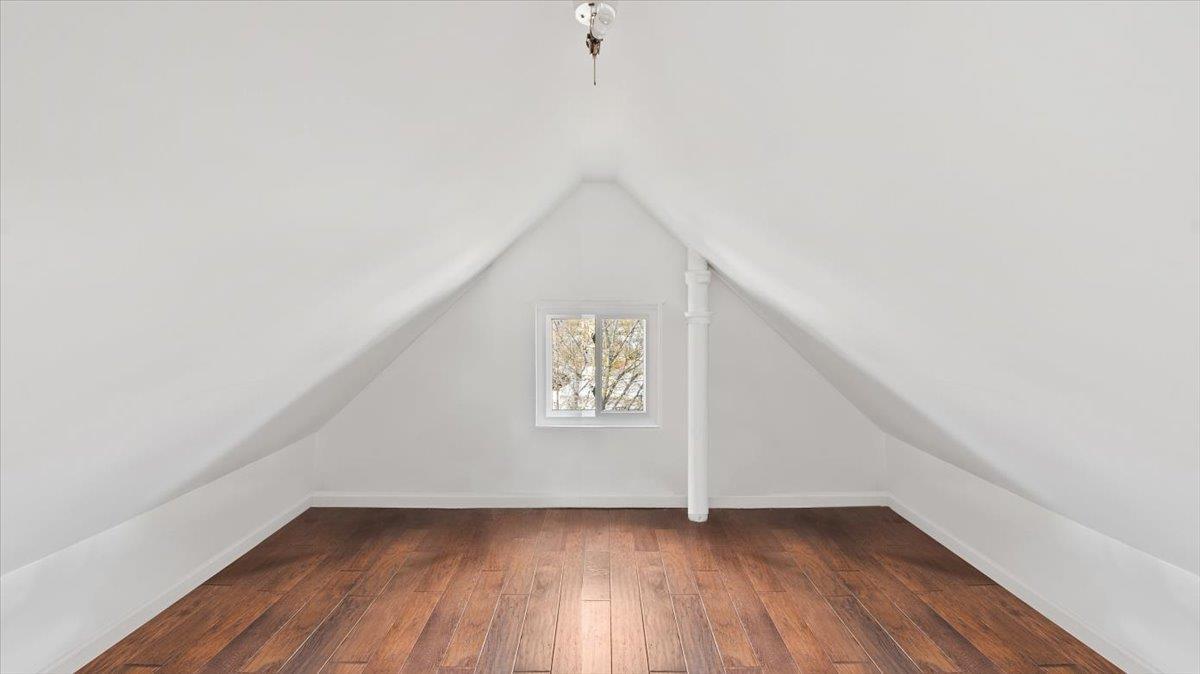 Single Family Fairmount  Bronx, NY 10465, MLS-850592-10