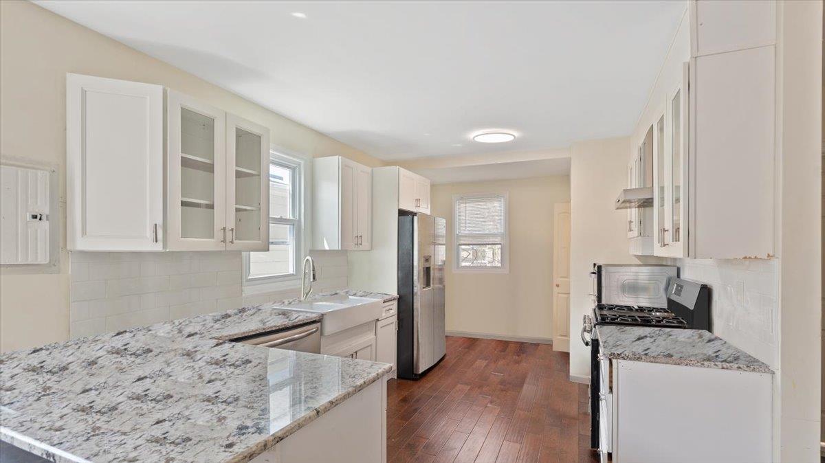 Single Family Fairmount  Bronx, NY 10465, MLS-850592-3