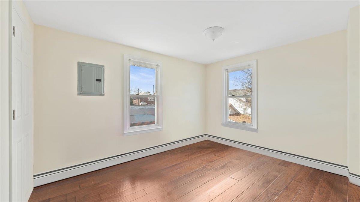 Single Family Fairmount  Bronx, NY 10465, MLS-850592-9