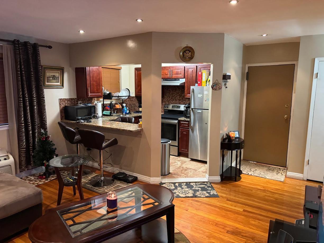 Coop Everit Ave  Nassau County, NY 11557, MLS-850595-4