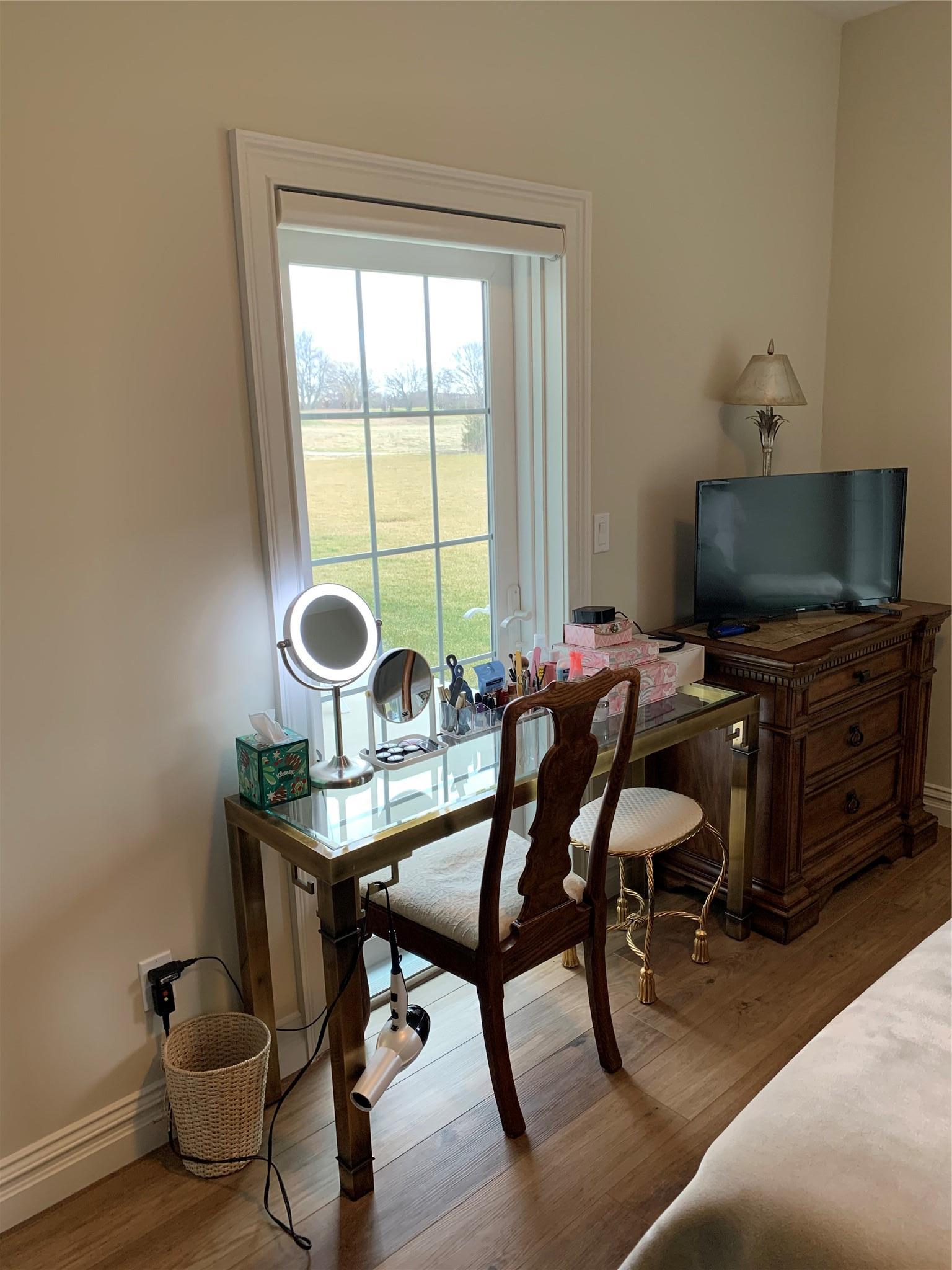 Condo Fox Hill  Suffolk County, NY 11933, MLS-850597-14