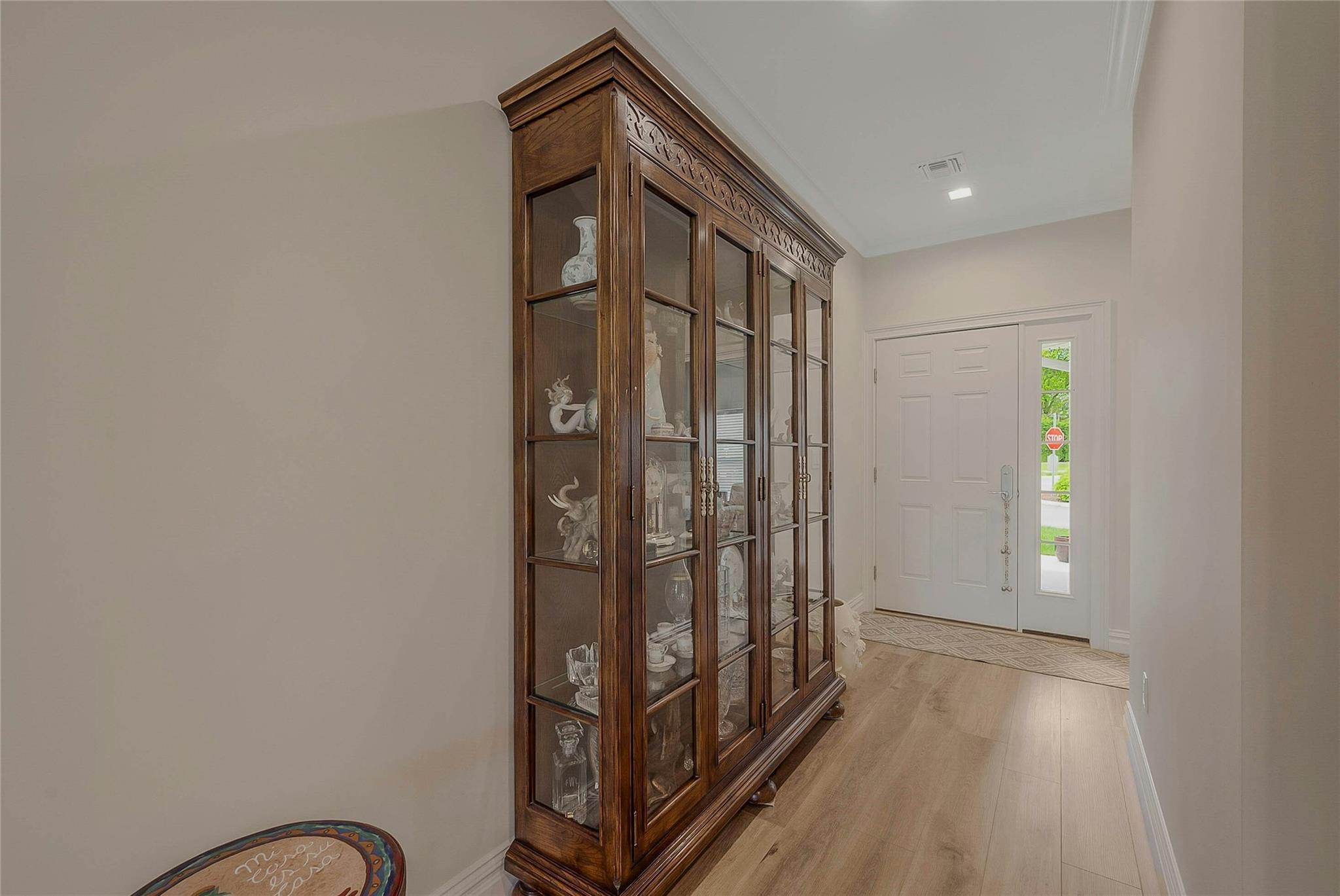 Condo Fox Hill  Suffolk County, NY 11933, MLS-850597-4