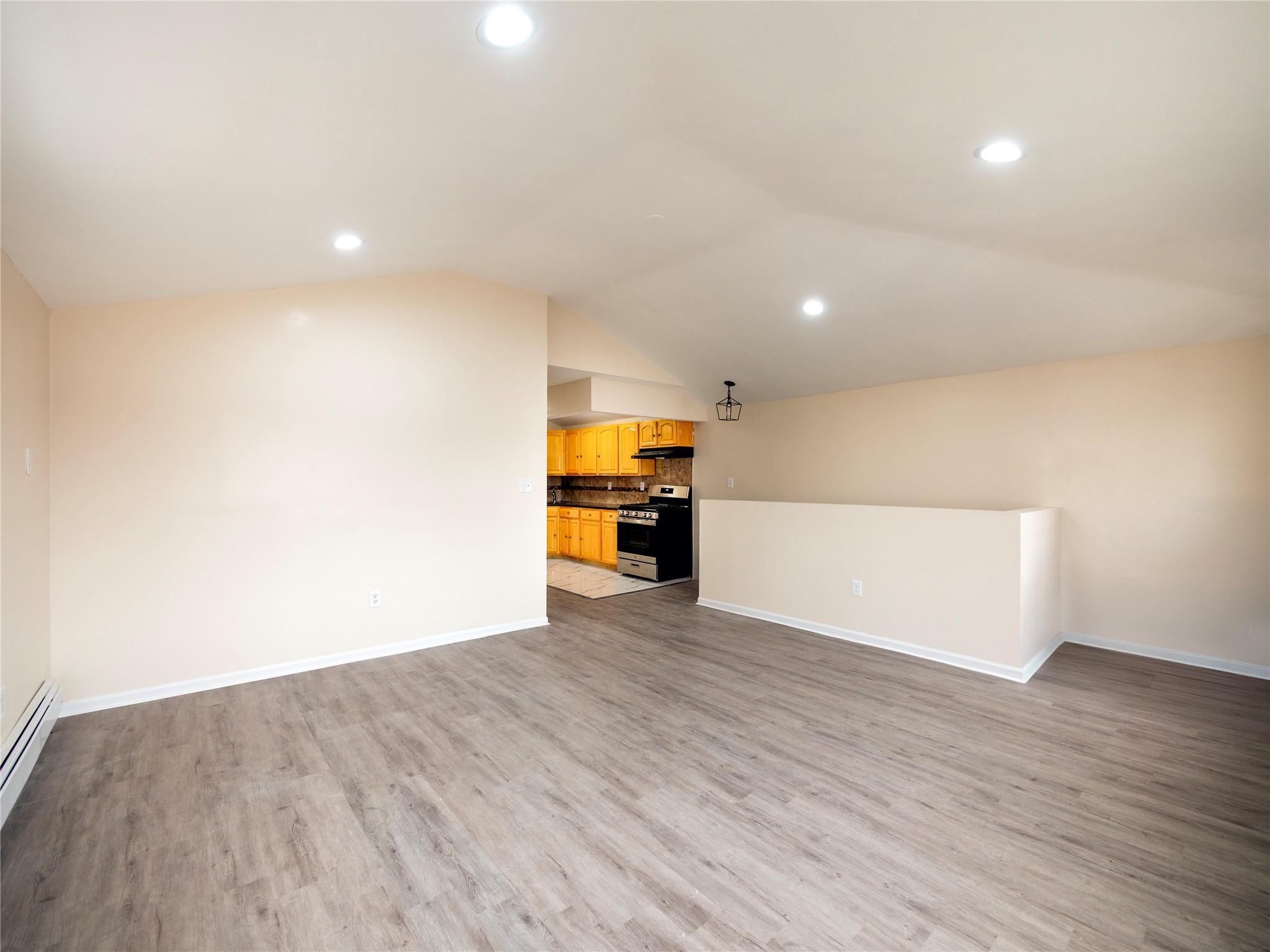 Apartment 220  Queens, NY 11413, MLS-850607-2