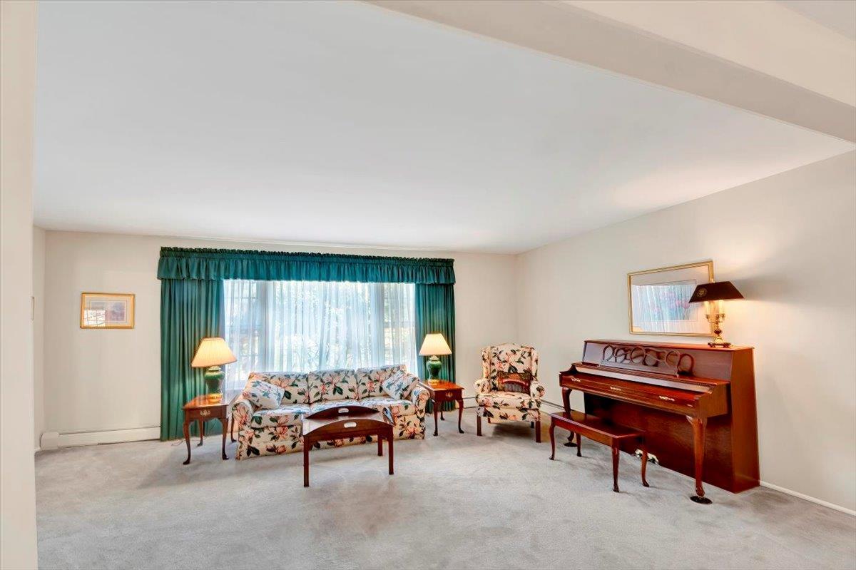 Single Family Walden  Westchester County, NY 10589, MLS-850620-4