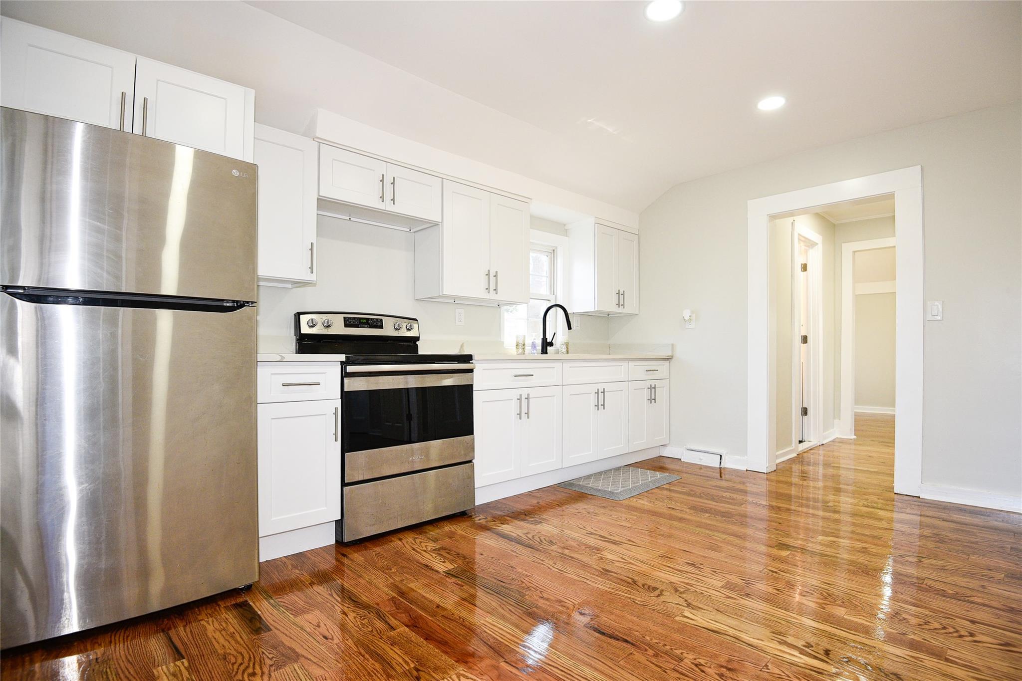 Single Family Locust  Suffolk County, NY 11951, MLS-850658-3