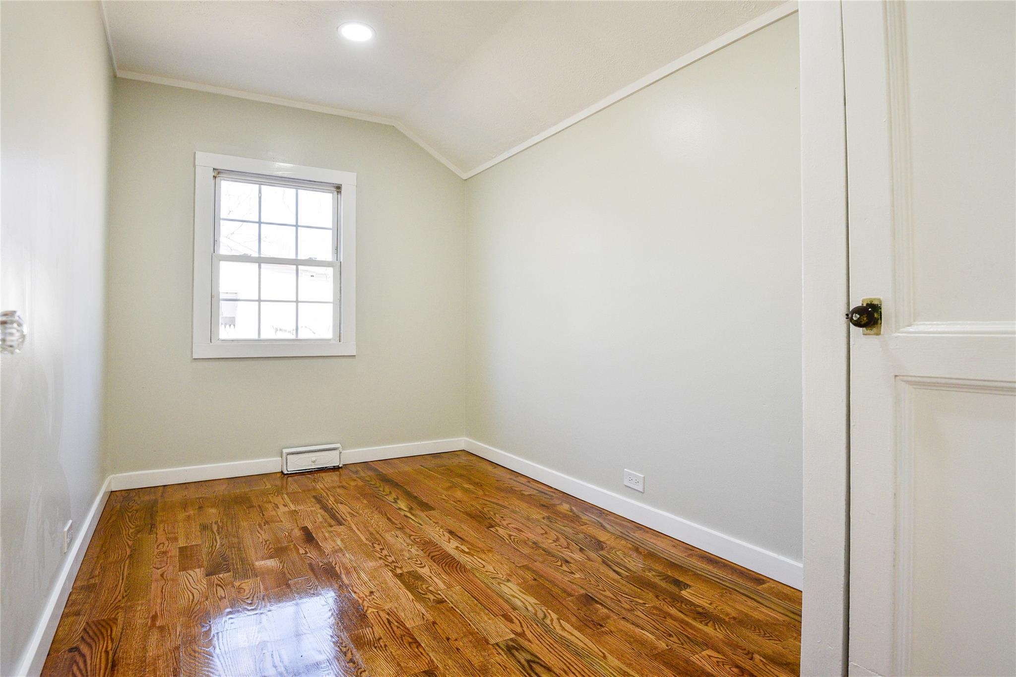 Single Family Locust  Suffolk County, NY 11951, MLS-850658-7