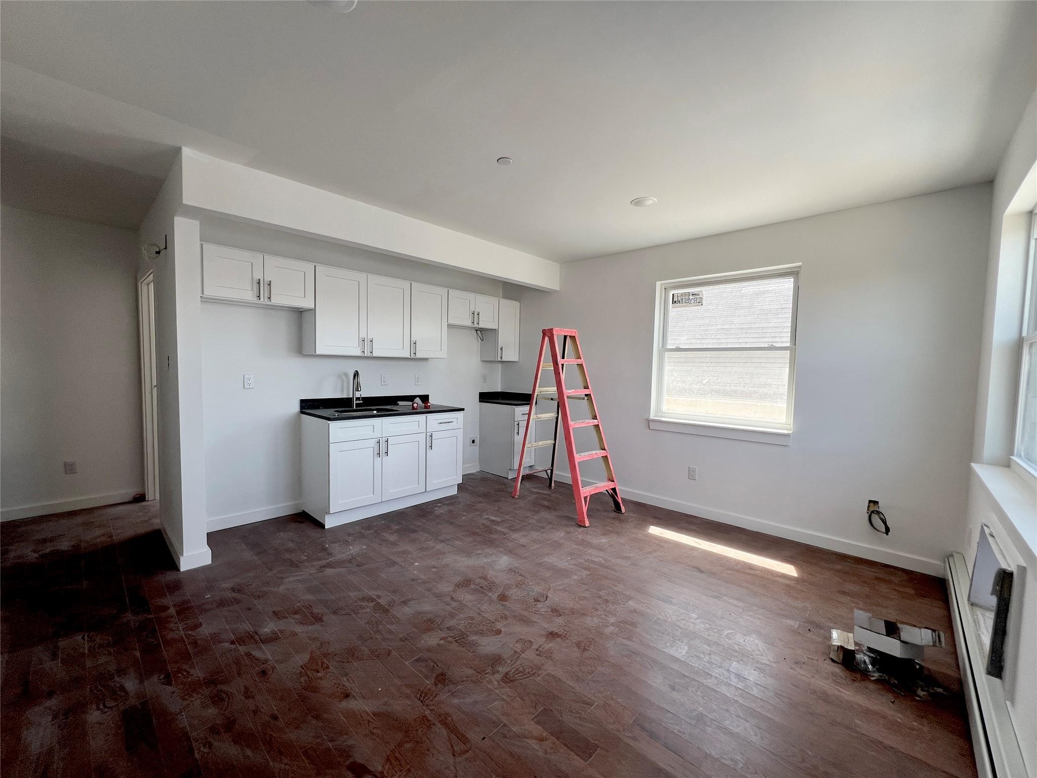 Single Family Bronx  Bronx, NY 10470, MLS-850662-10