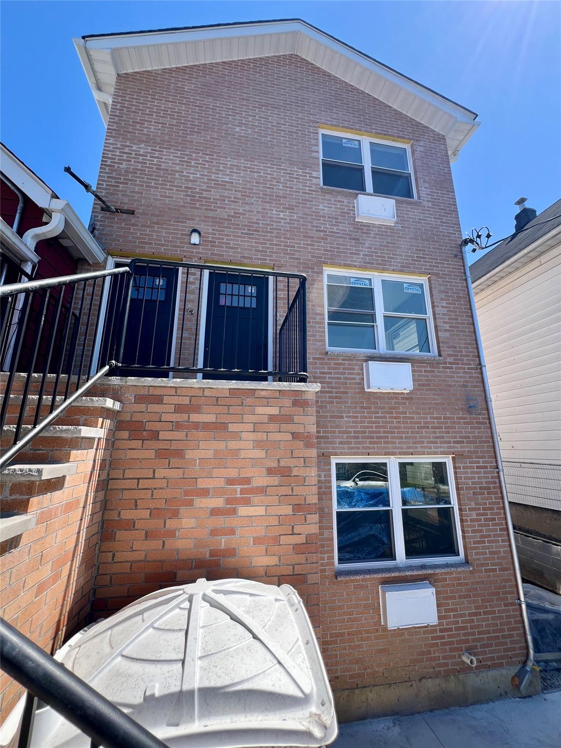 Single Family Bronx  Bronx, NY 10470, MLS-850662-2