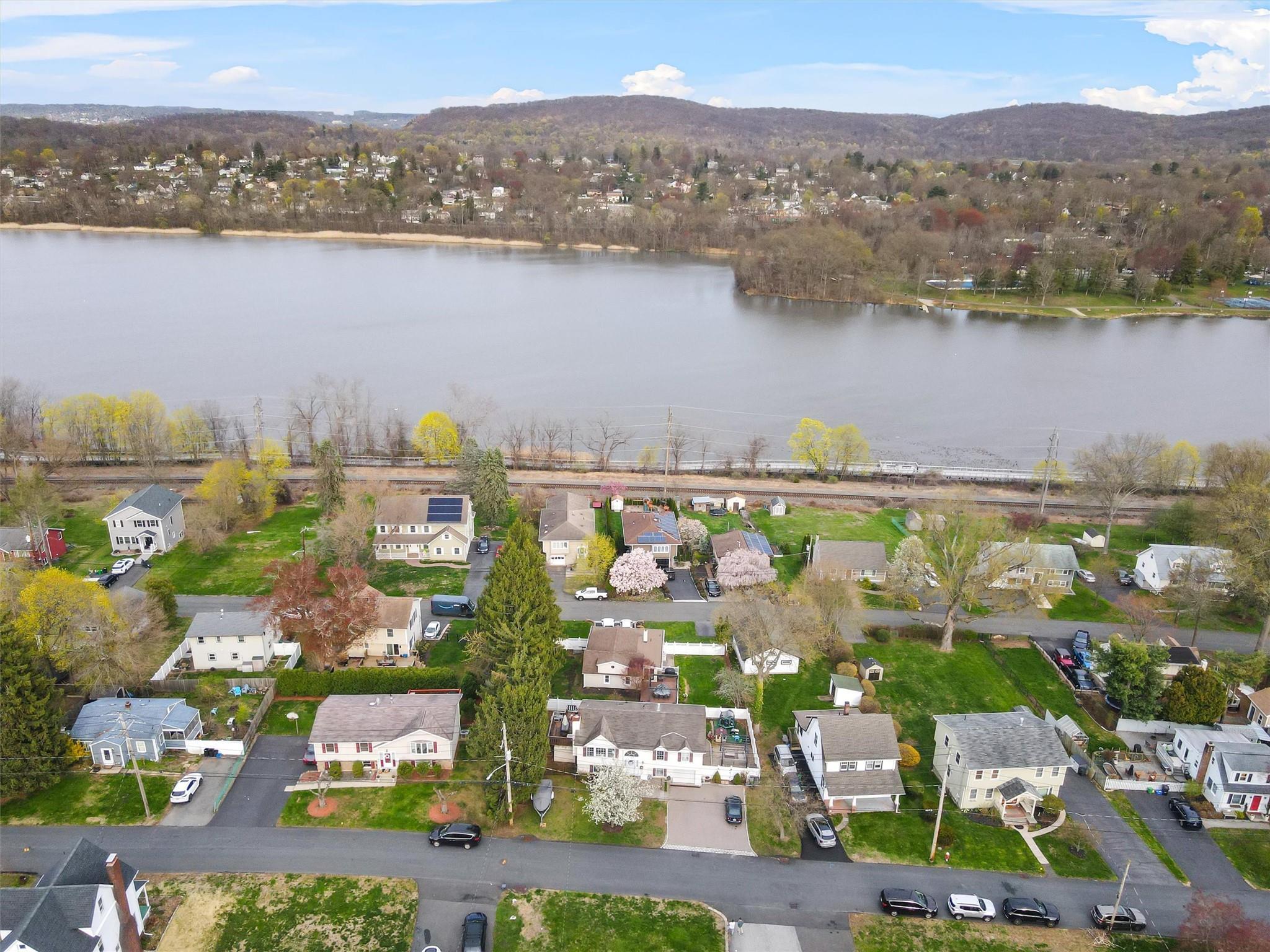 Single Family Conger  Rockland County, NY 10920, MLS-850669-22