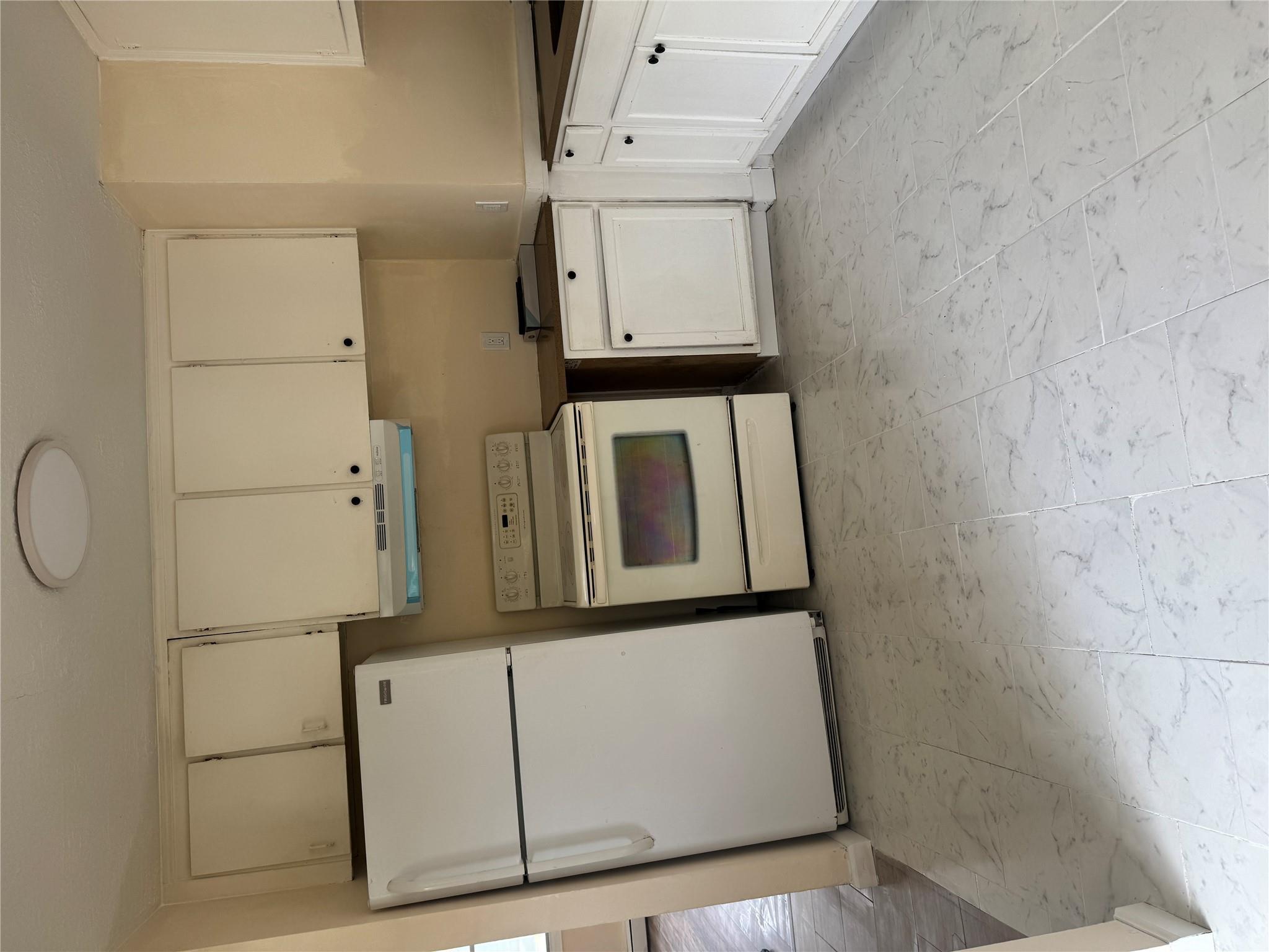 Single Family Pine  Suffolk County, NY 11953, MLS-850678-4