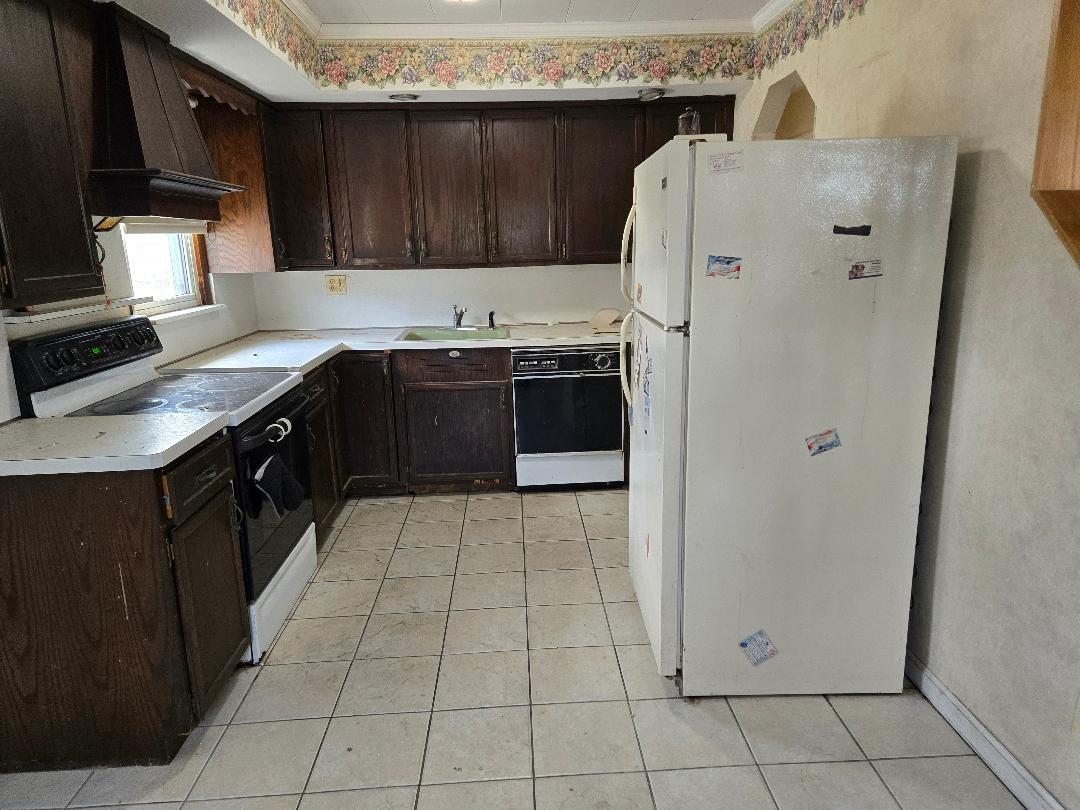 Single Family 4th  Nassau County, NY 11714, MLS-850707-6