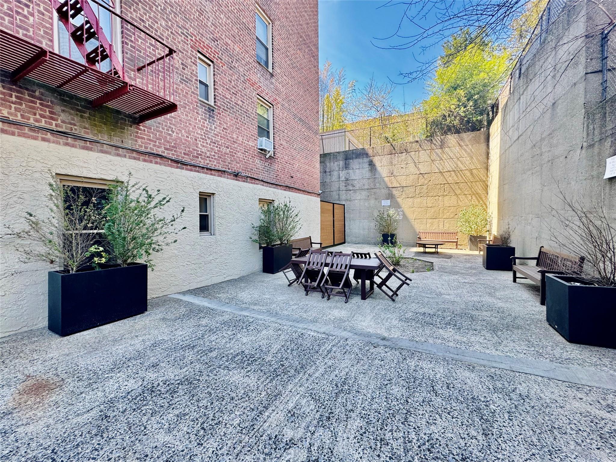 Coop Clyde  Queens, NY 11375, MLS-850720-15