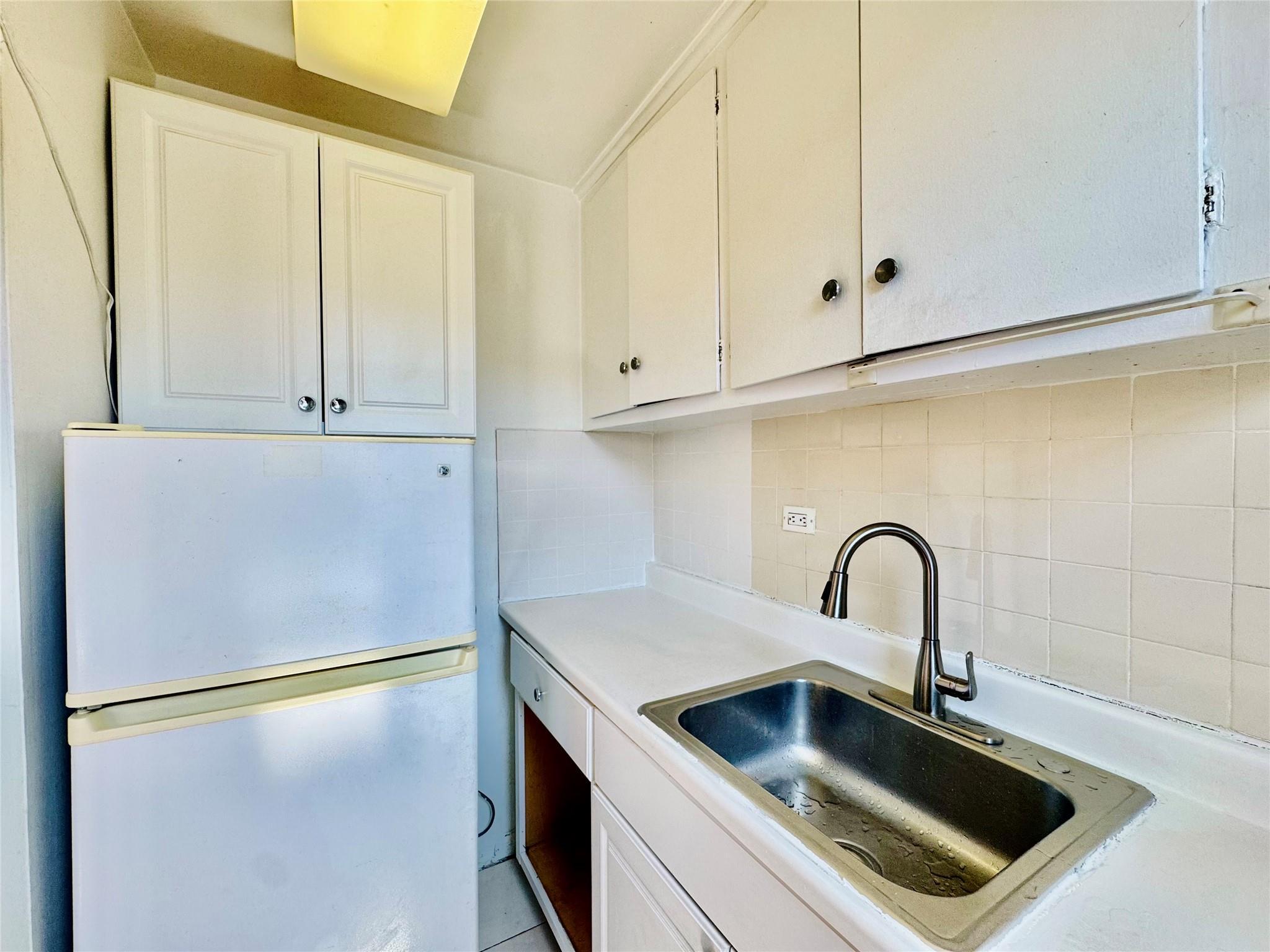 Coop Clyde  Queens, NY 11375, MLS-850720-23