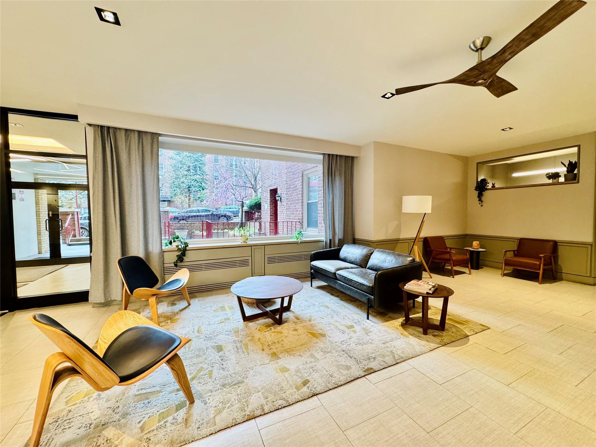 Coop Clyde  Queens, NY 11375, MLS-850720-5