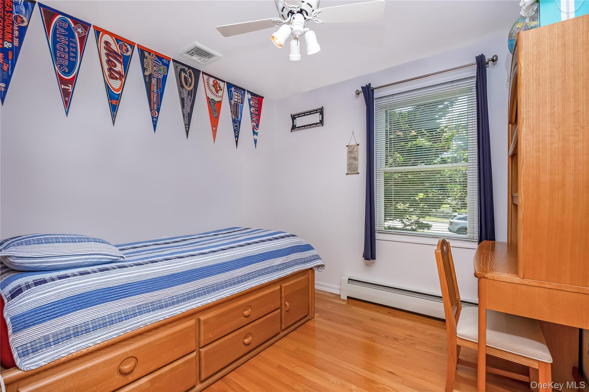 Single Family Thrift Street Suffolk County, NY 11779, MLS-850738-21