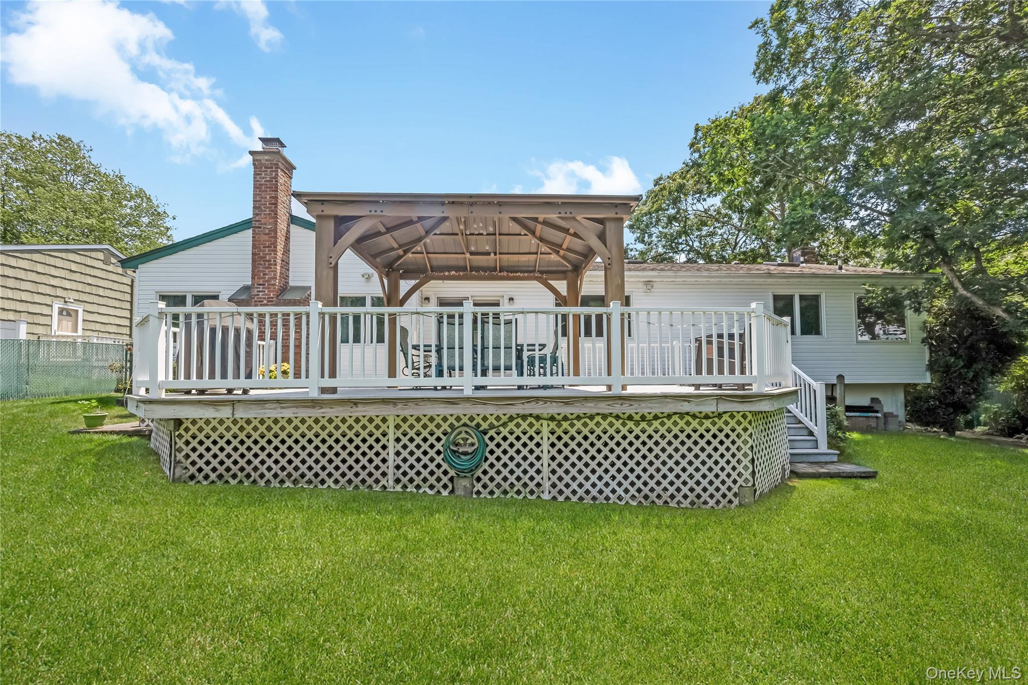 Single Family Thrift Street Suffolk County, NY 11779, MLS-850738-26