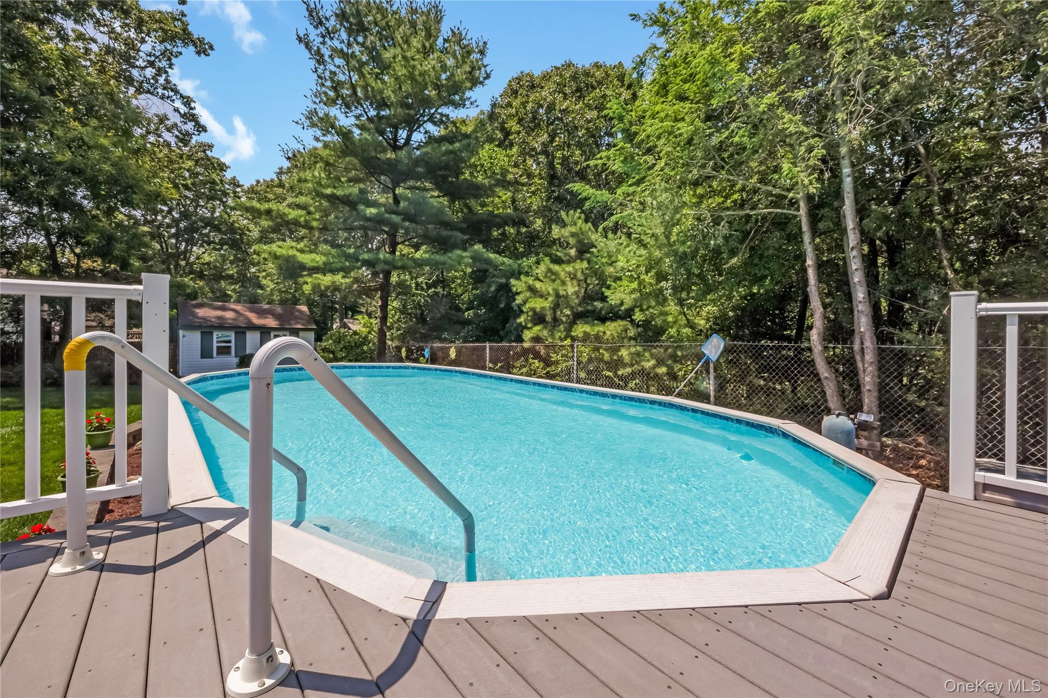 Single Family Thrift Street Suffolk County, NY 11779, MLS-850738-28