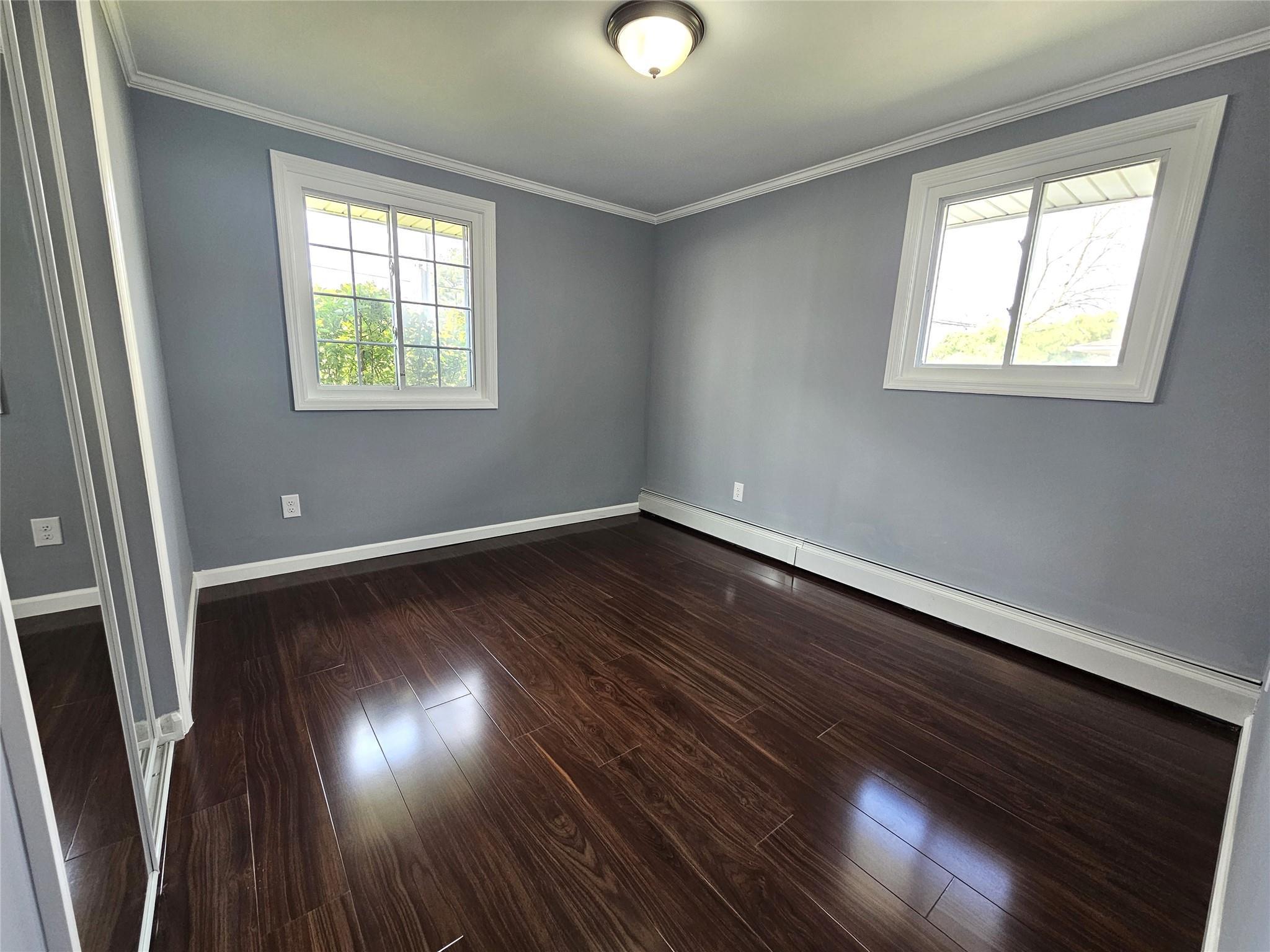 Single Family Granny  Suffolk County, NY 11738, MLS-850743-12