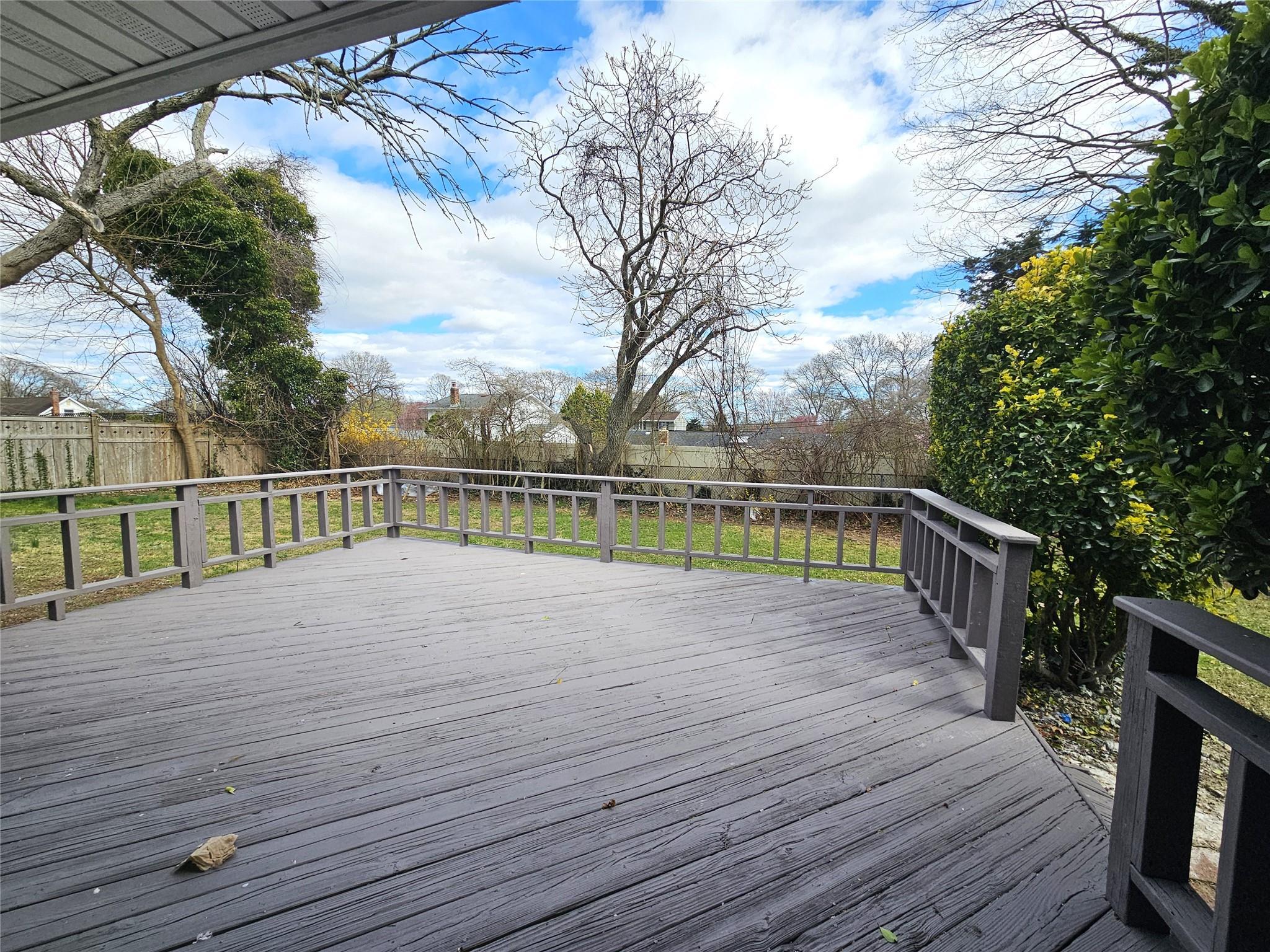 Single Family Granny  Suffolk County, NY 11738, MLS-850743-26