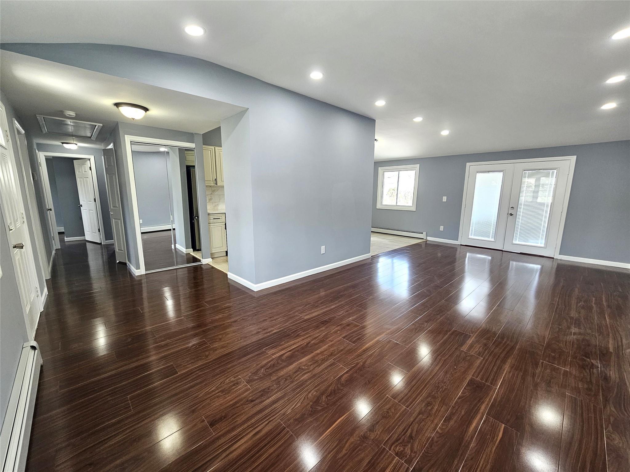 Single Family Granny  Suffolk County, NY 11738, MLS-850743-5