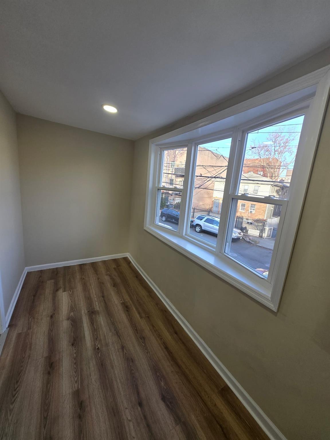 Single Family 109th  Queens, NY 11368, MLS-850755-10