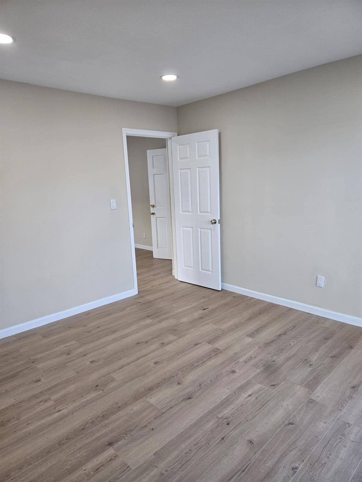 Single Family 109th  Queens, NY 11368, MLS-850755-24