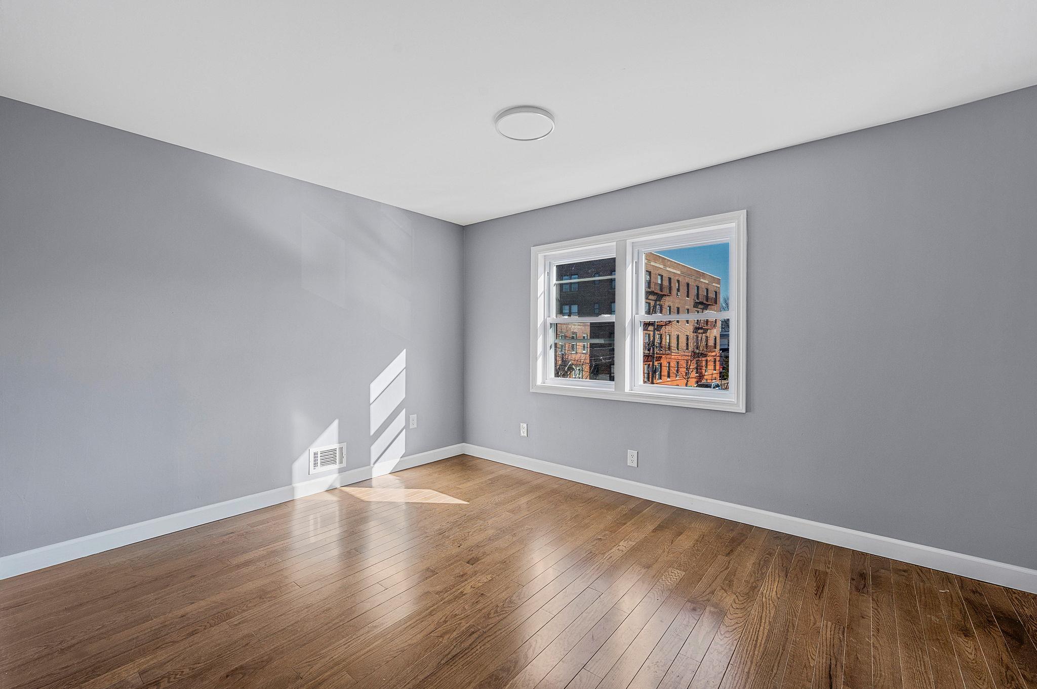 Single Family 127  Queens, NY 11418, MLS-850762-12