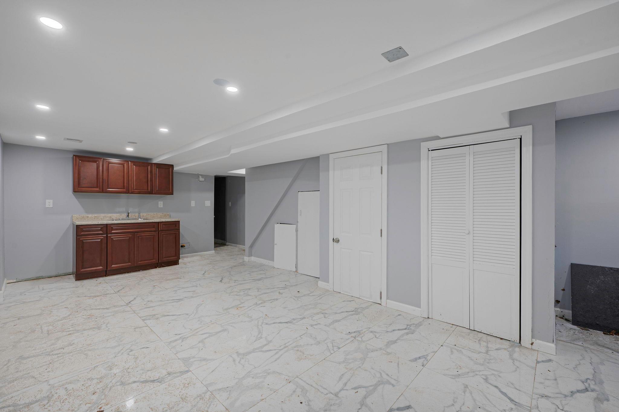 Single Family 127  Queens, NY 11418, MLS-850762-16