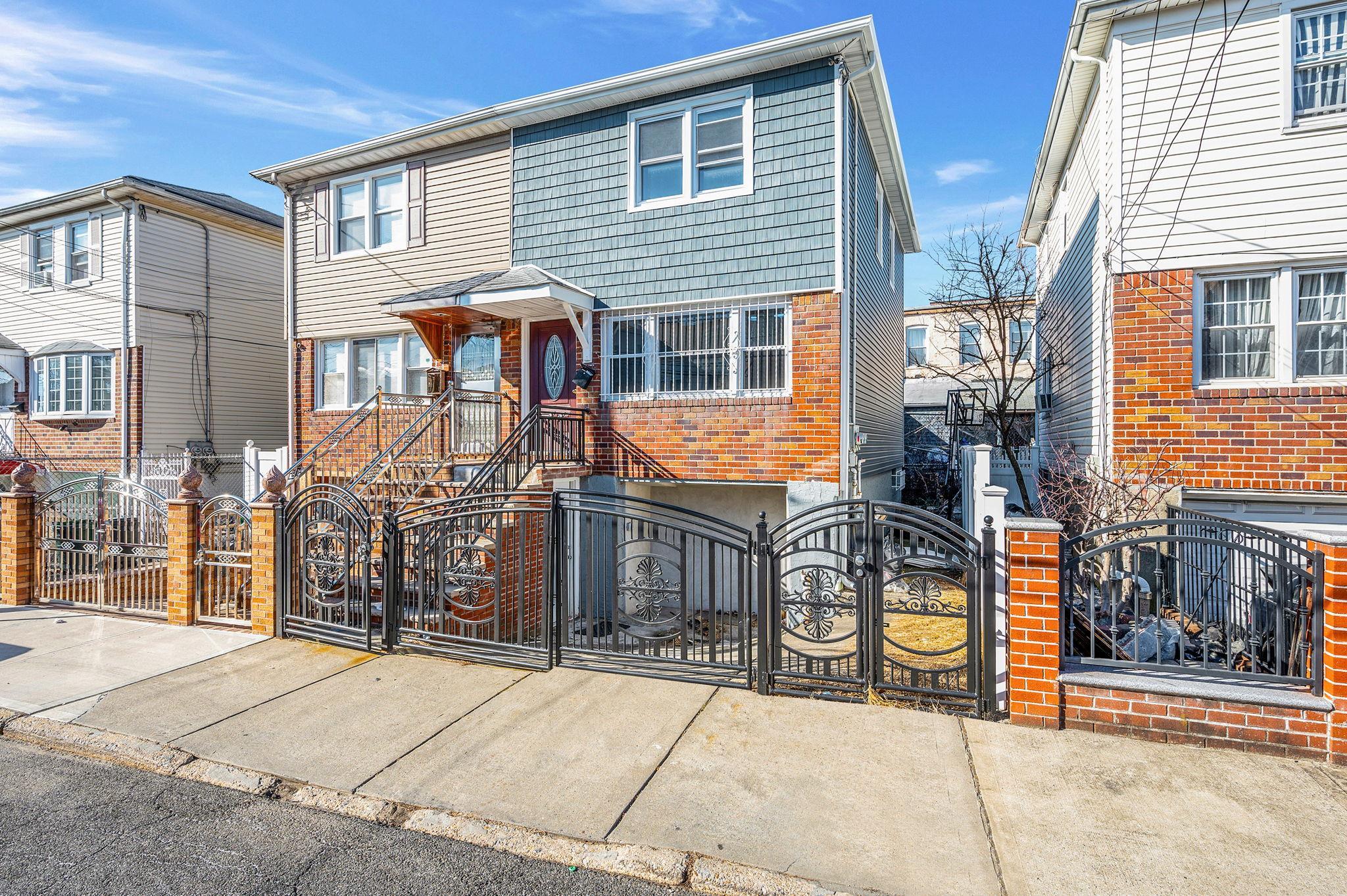Single Family 127  Queens, NY 11418, MLS-850762-2