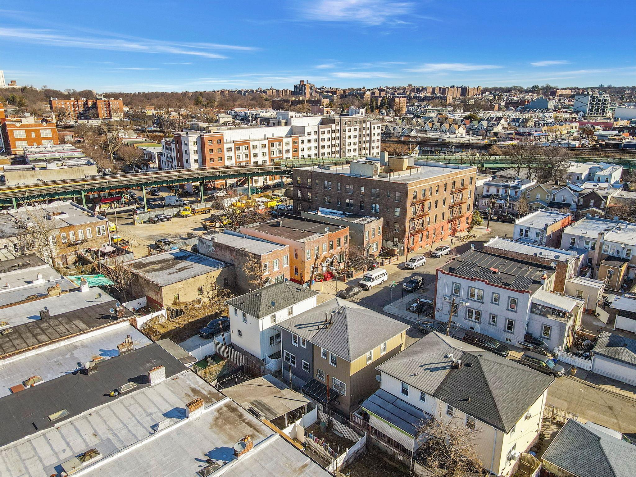 Single Family 127  Queens, NY 11418, MLS-850762-21