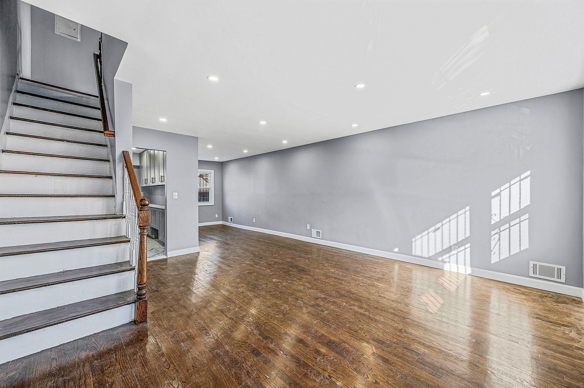 Single Family 127  Queens, NY 11418, MLS-850762-4