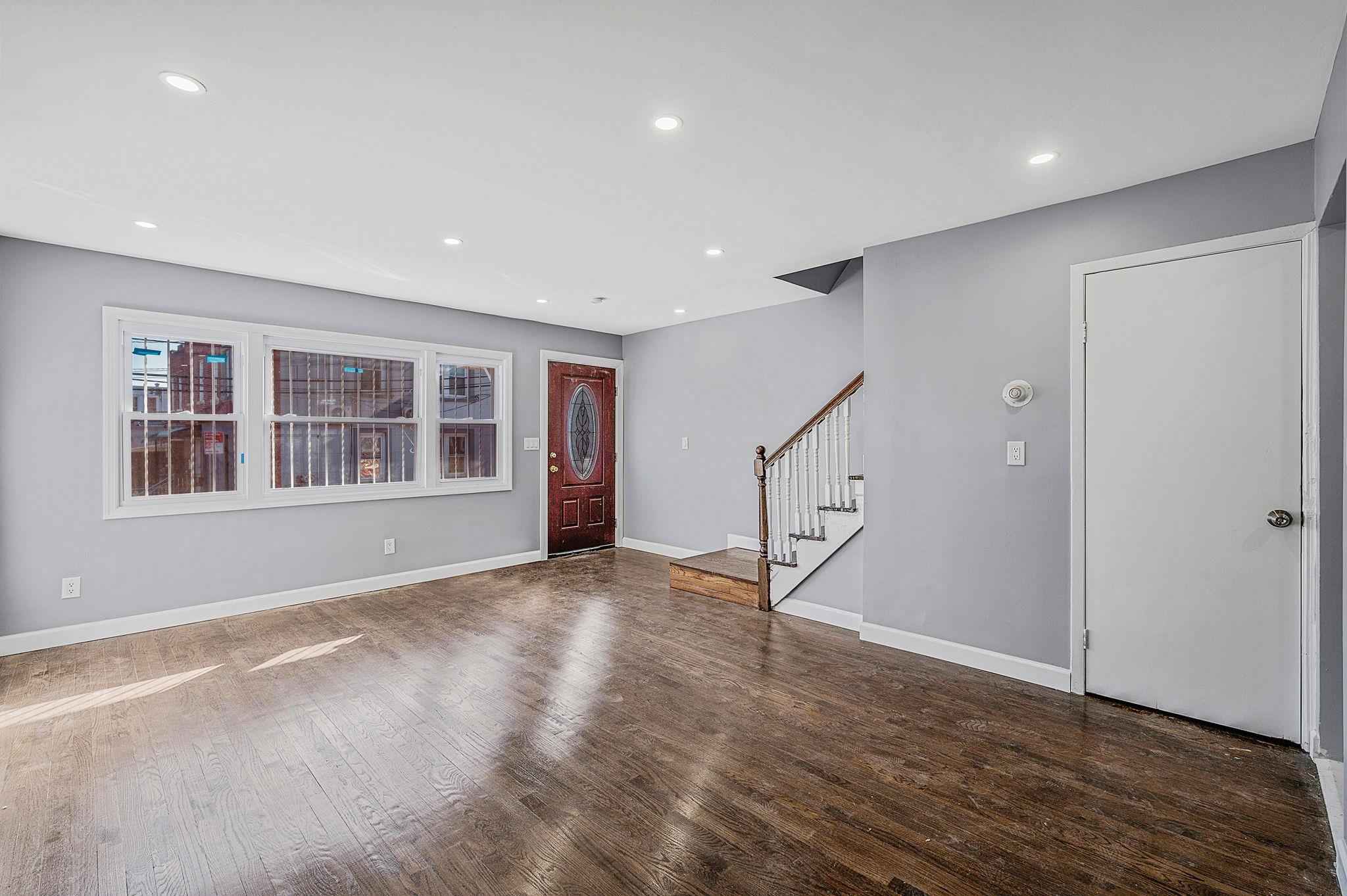 Single Family 127  Queens, NY 11418, MLS-850762-6