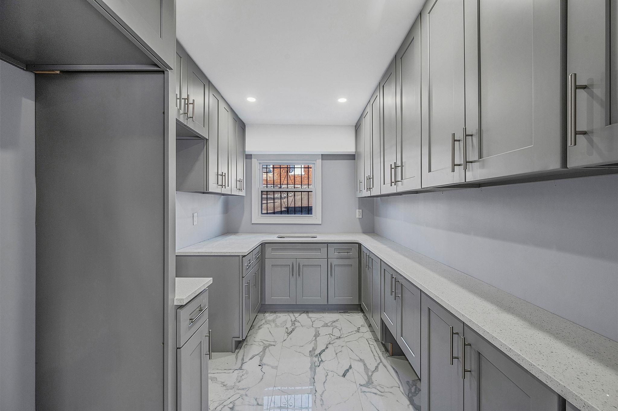 Single Family 127  Queens, NY 11418, MLS-850762-7