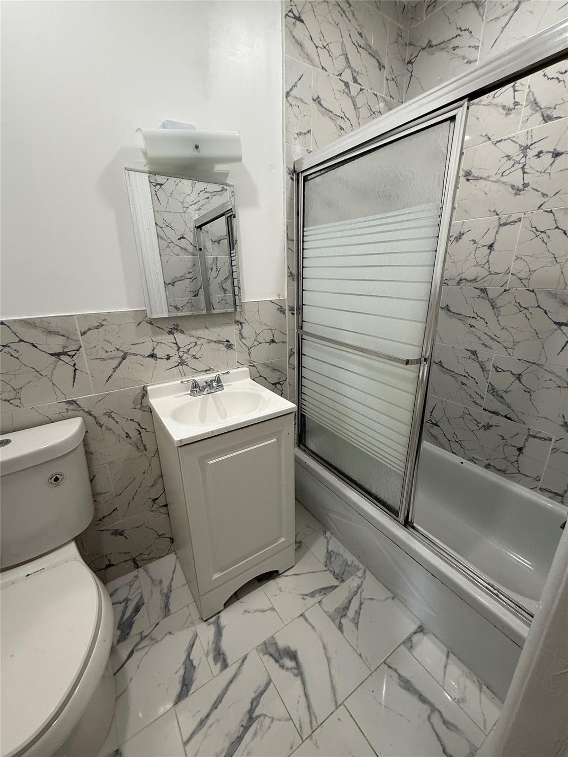 Apartment Moffat  Brooklyn, NY 11207, MLS-850766-3