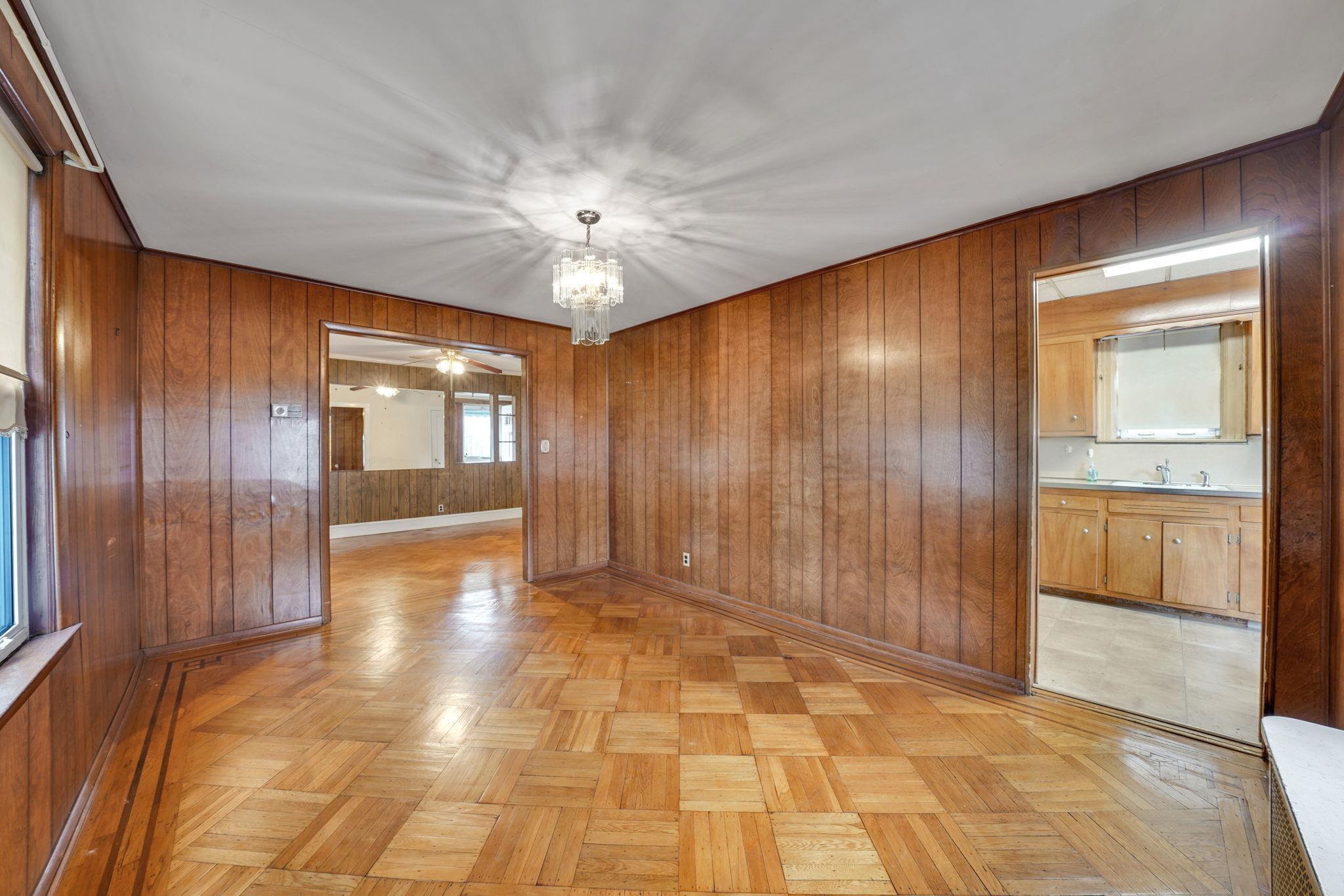 Single Family 90th  Queens, NY 11426, MLS-850778-11