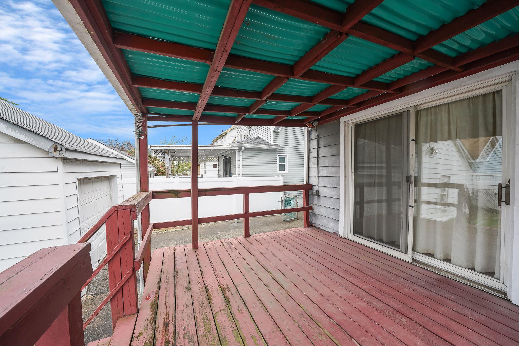 Single Family 90th  Queens, NY 11426, MLS-850778-7