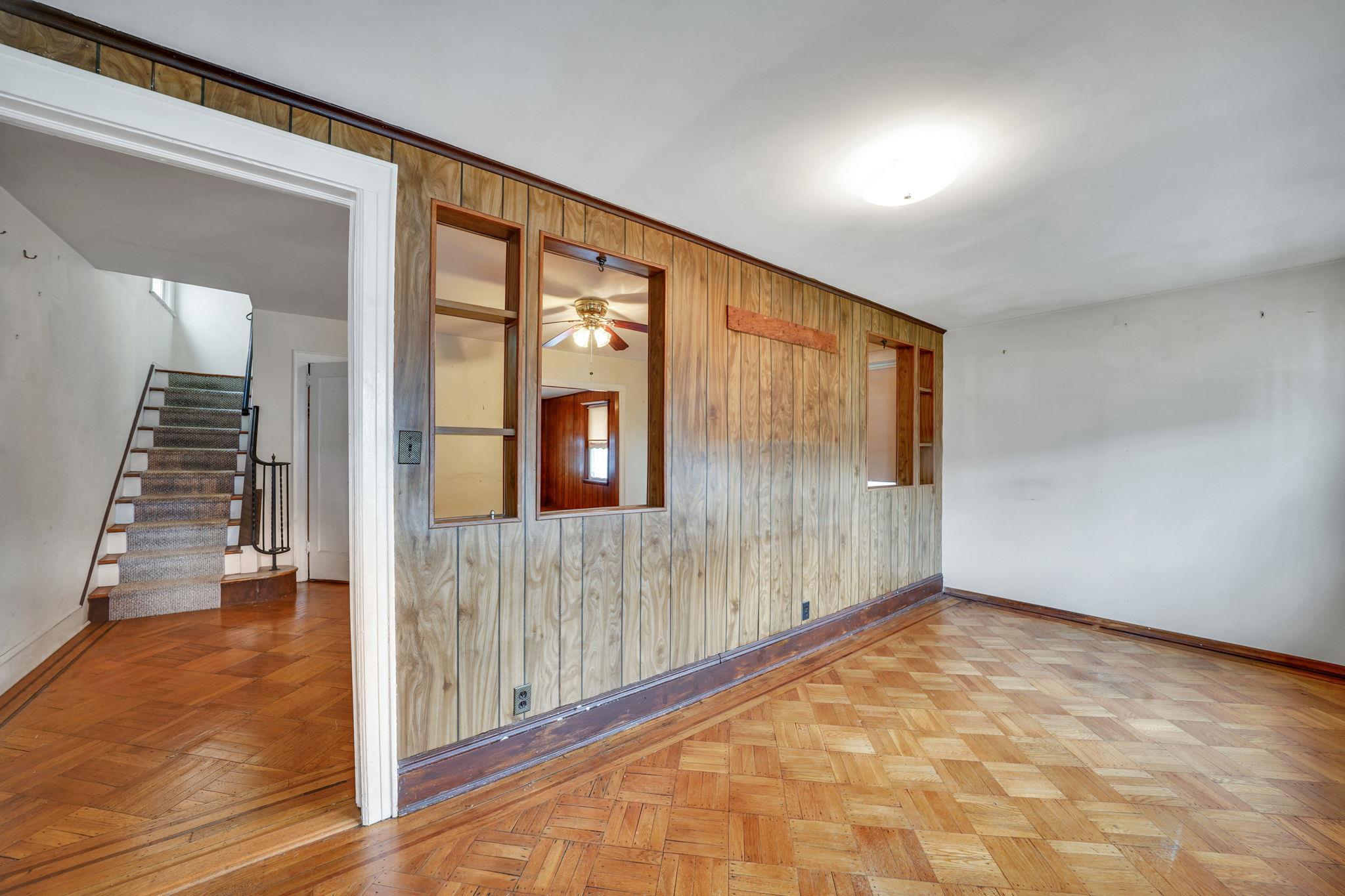 Single Family 90th  Queens, NY 11426, MLS-850778-8