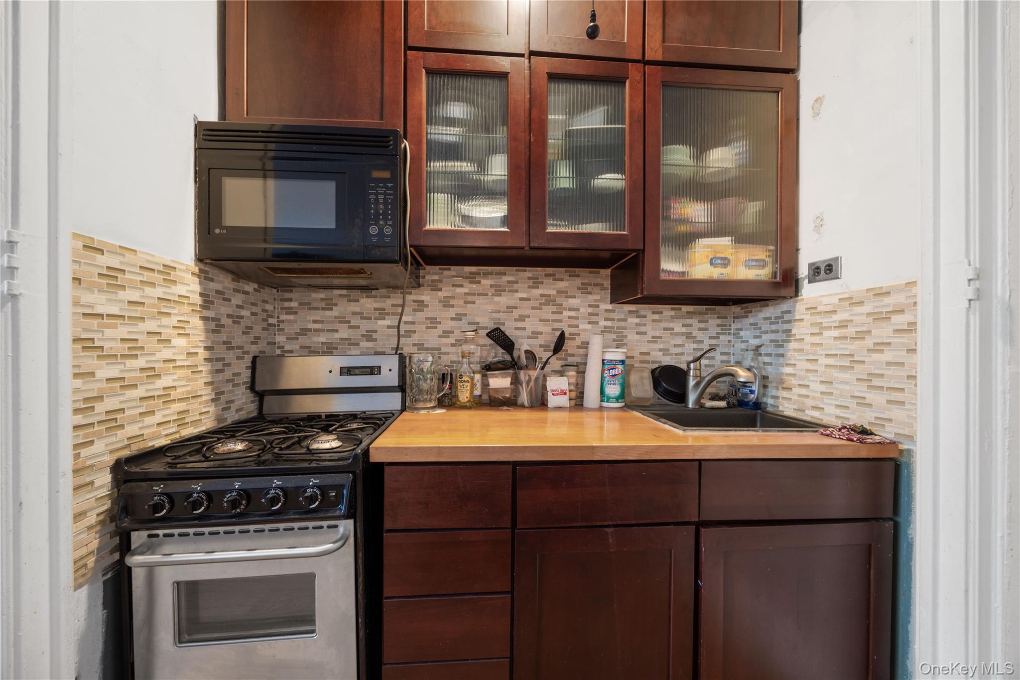 Condo Austin  Queens, NY 11375, MLS-850781-15