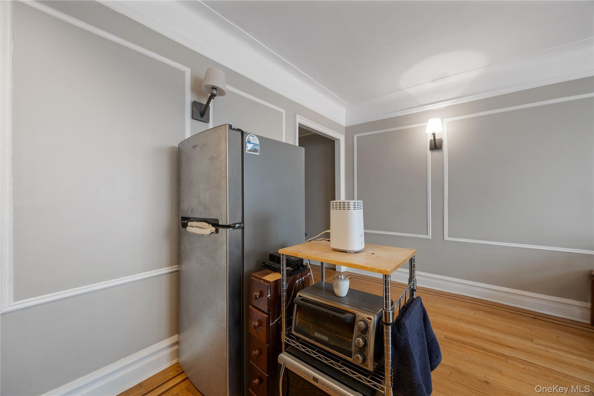 Condo Austin  Queens, NY 11375, MLS-850781-16