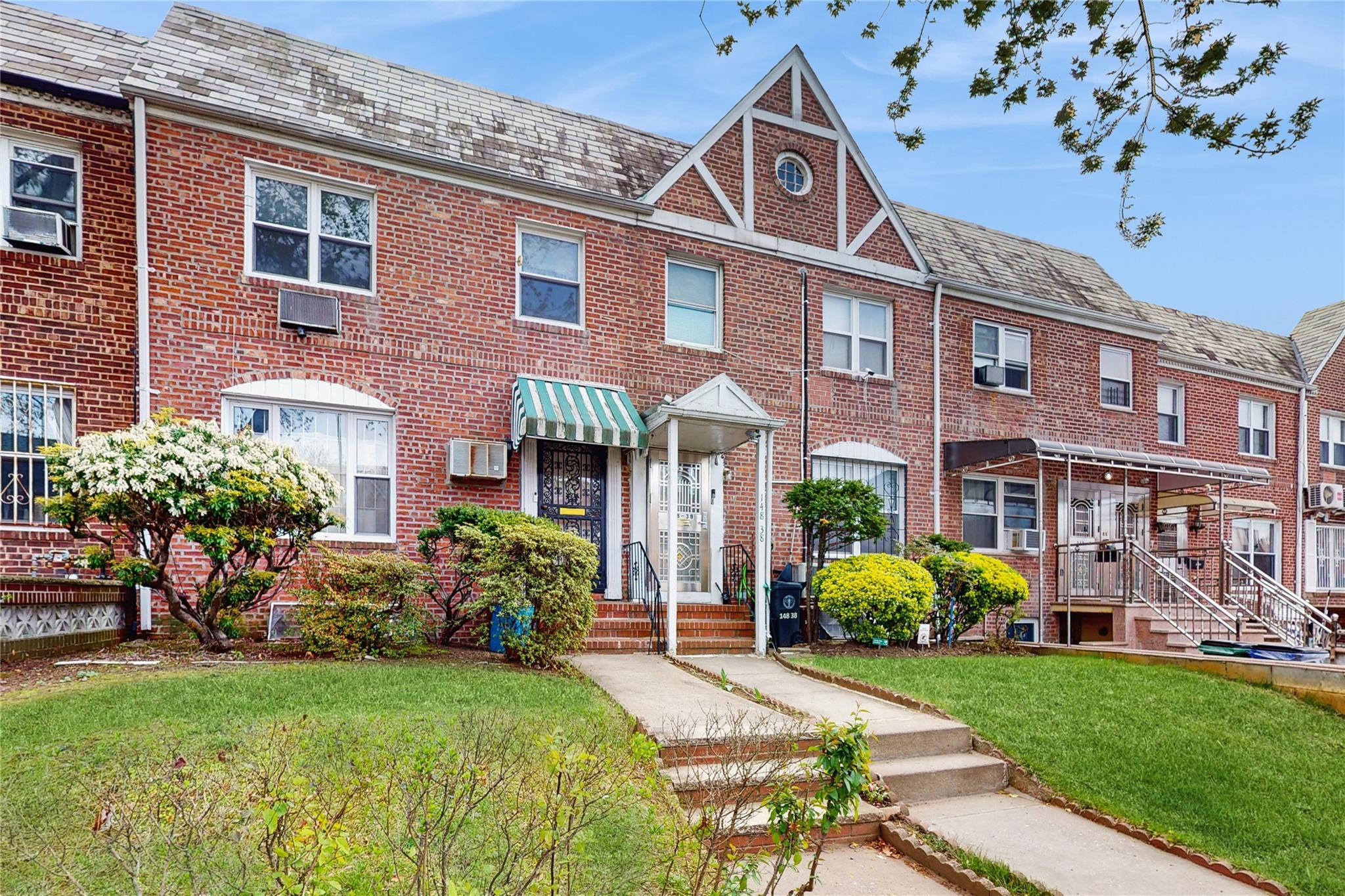 Single Family 61  Queens, NY 11367, MLS-850789-2