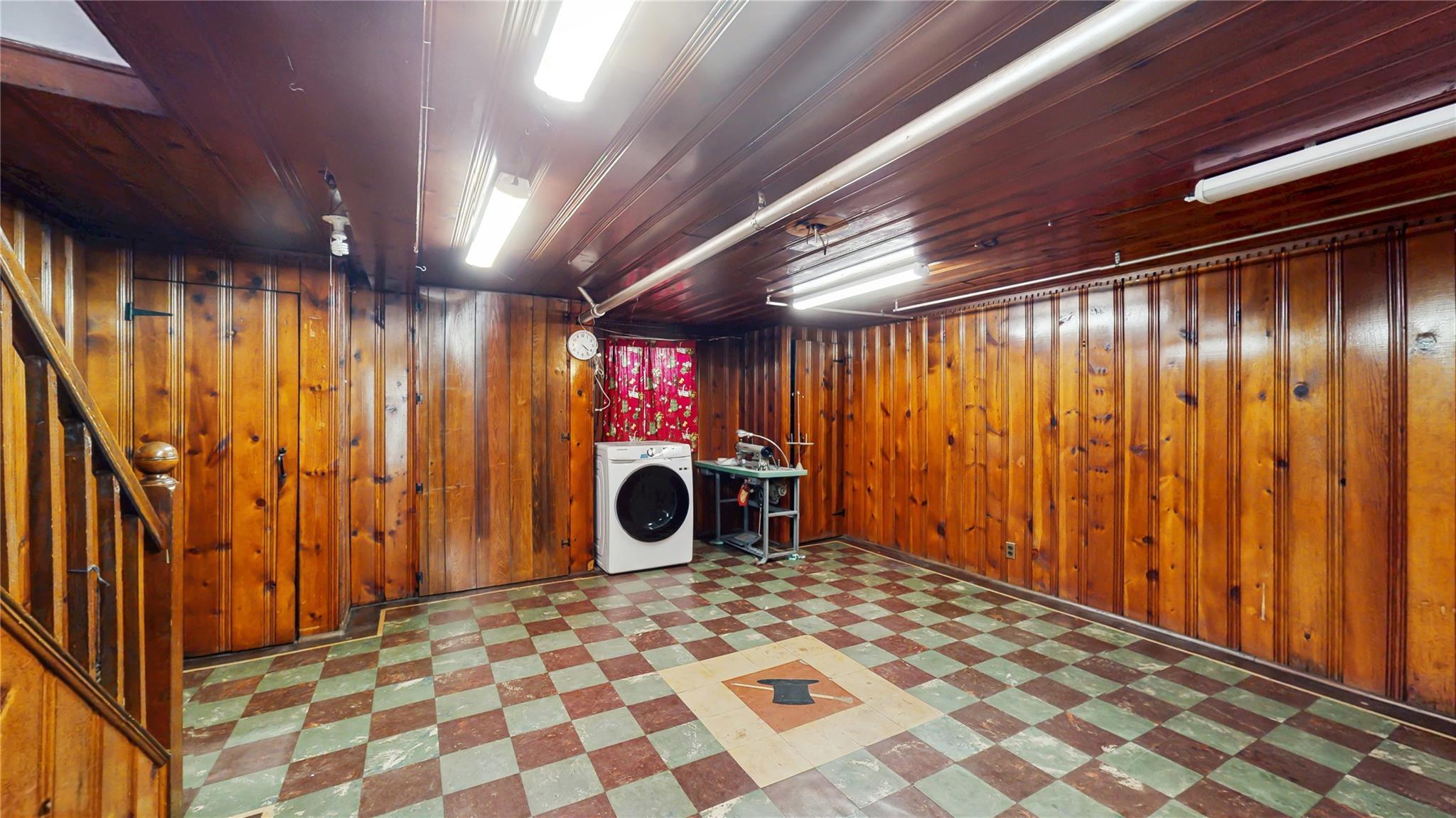 Single Family 61  Queens, NY 11367, MLS-850789-26