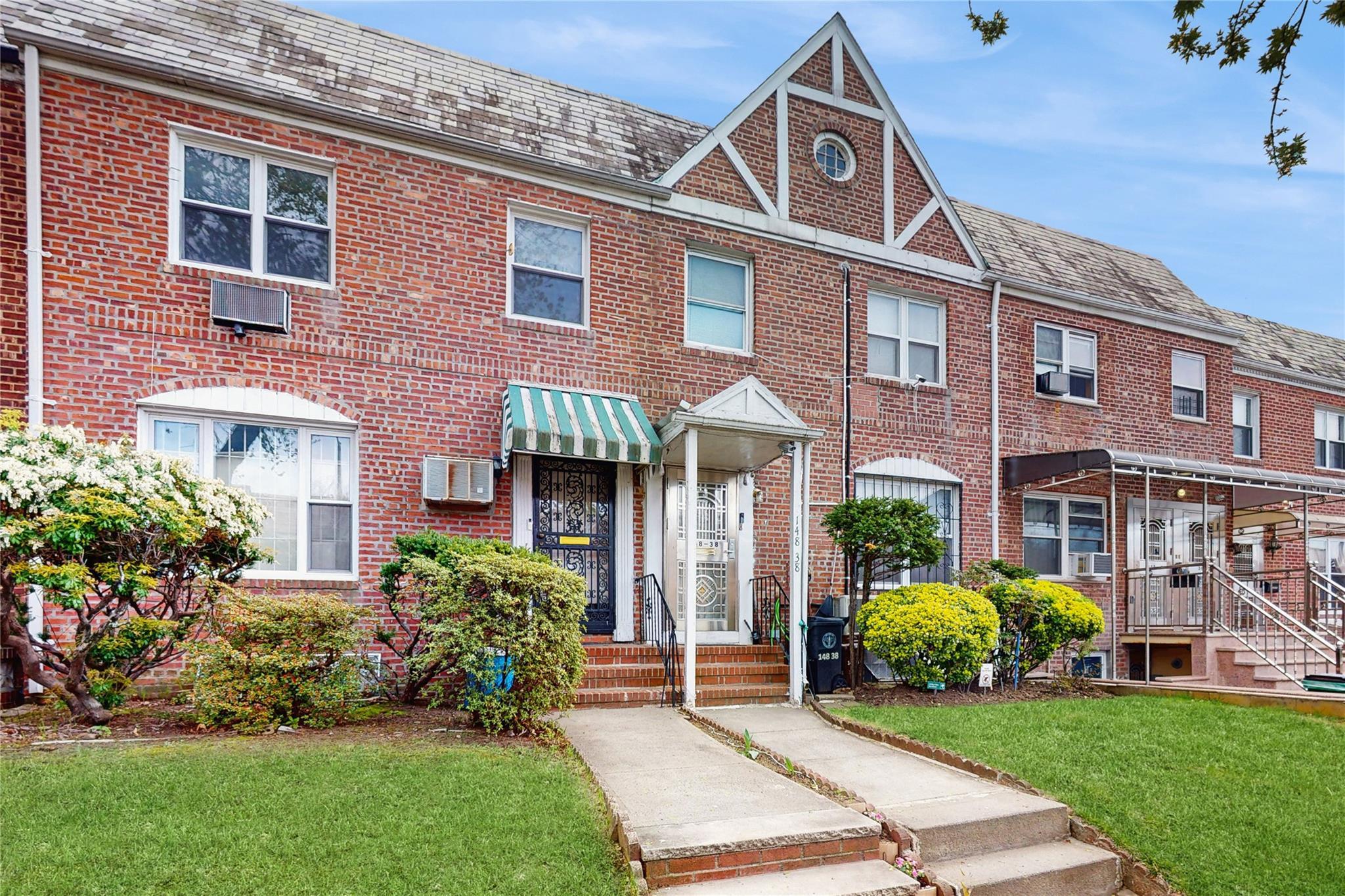 Single Family 61  Queens, NY 11367, MLS-850789-3