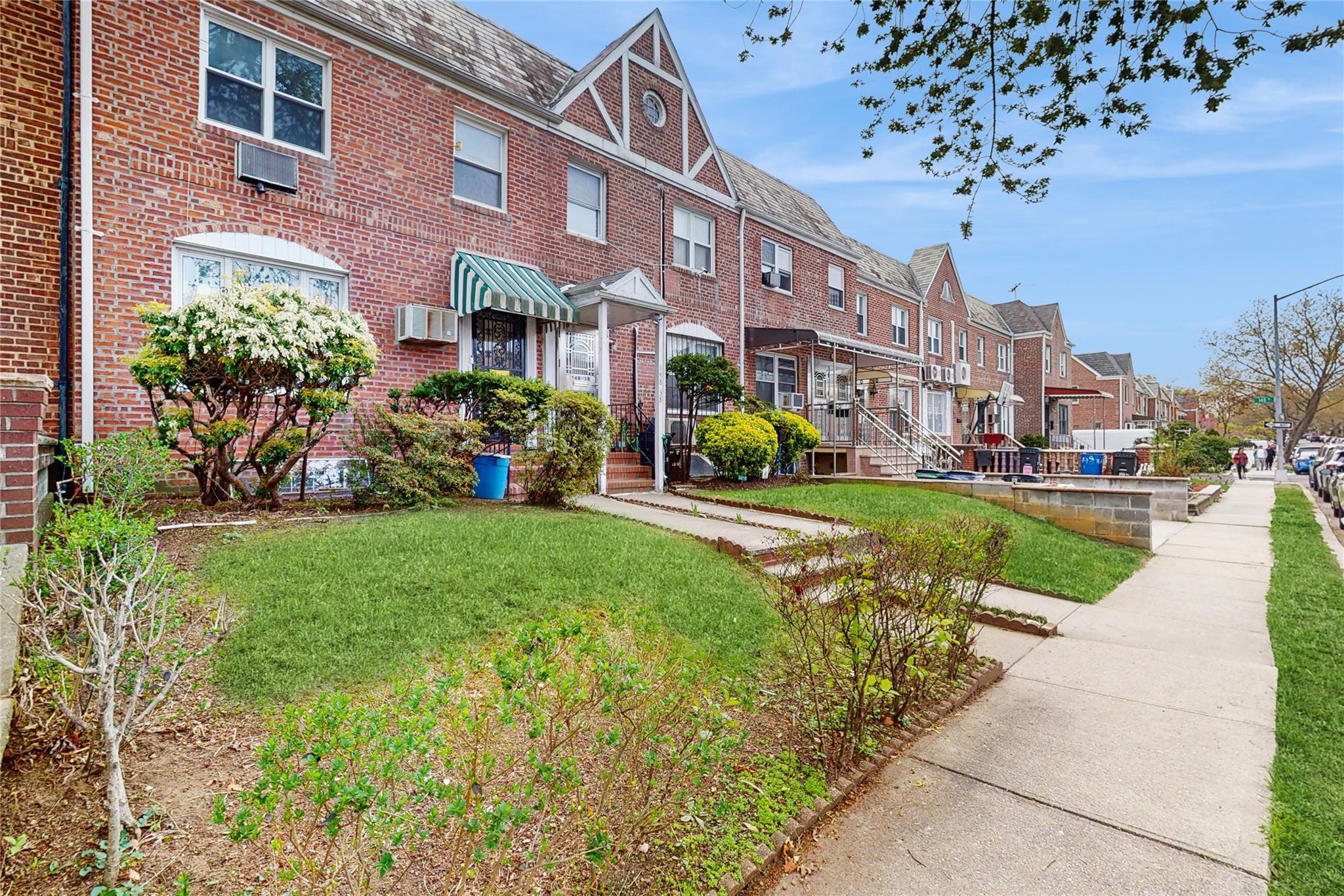 Single Family 61  Queens, NY 11367, MLS-850789-4